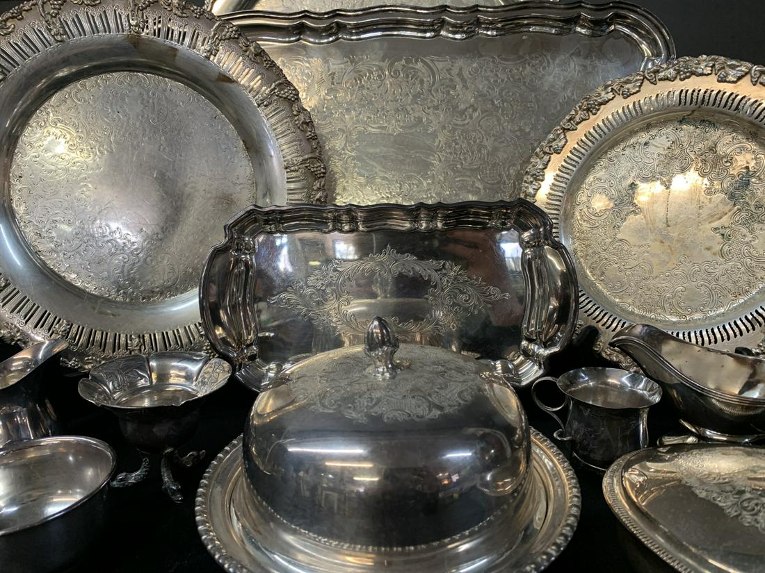 Lot Of Silver Plate, Trays, Dishes, Etc,... (1 of 7)