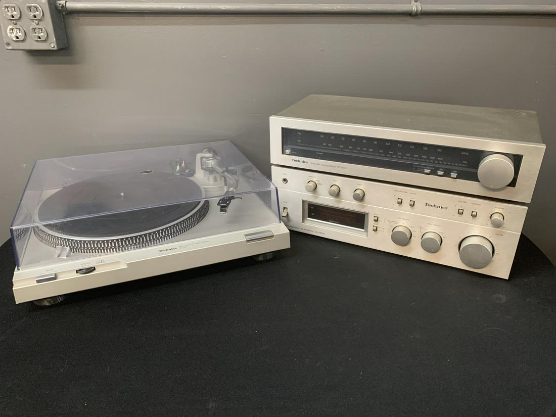 Vintage Technics Record Player, Amp And Tuner (1 of 10)