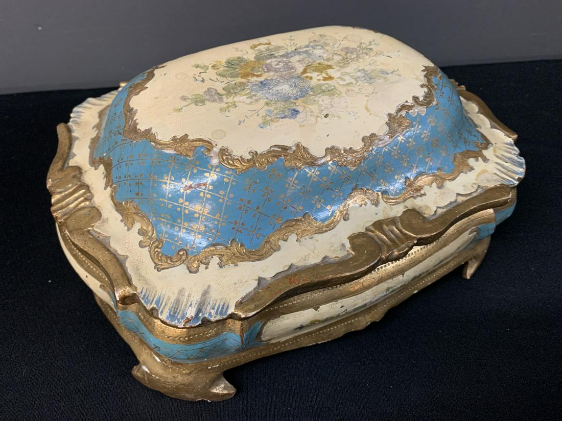 Antique Florentine Ware Gilded And Painted Box: Antique Florentine Ware Gilded And Painted Box. Measures 10 X 8 X 4 Inches.