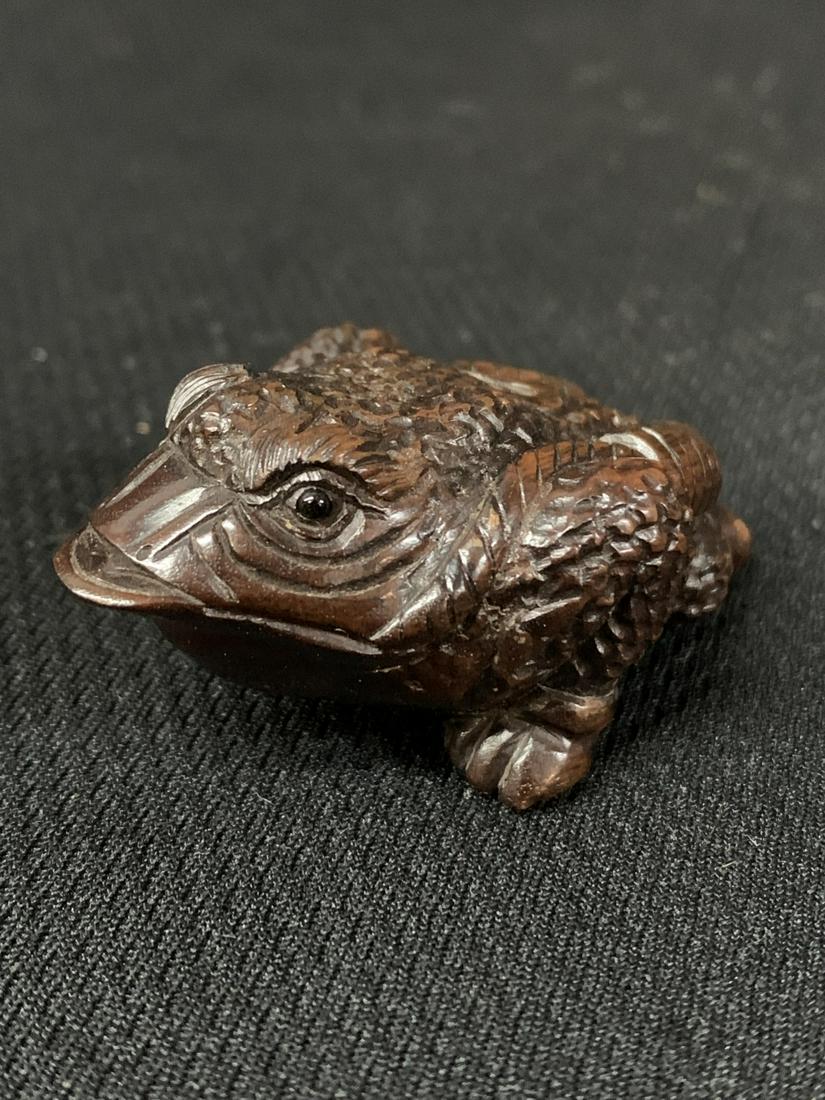 Japanese Wood Carved Netsuke, Alligator (1 of 6)