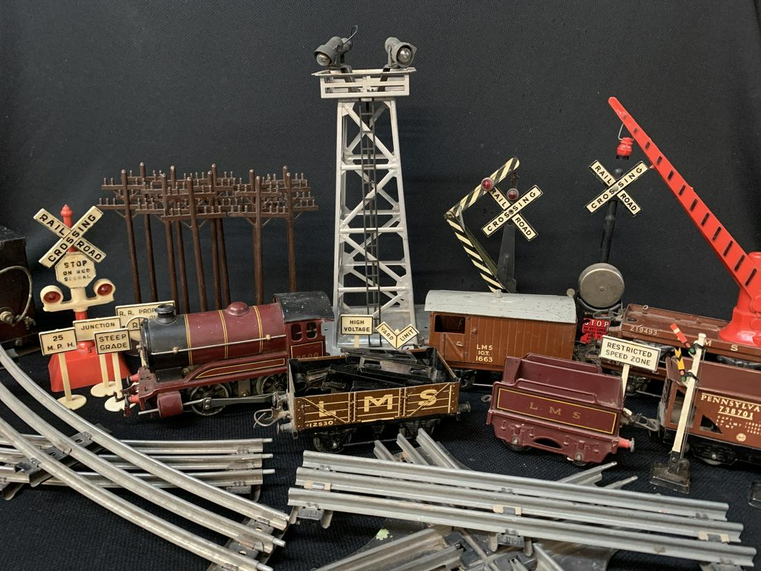 Hornby Meccano Vintage Metal Train Set With Extras