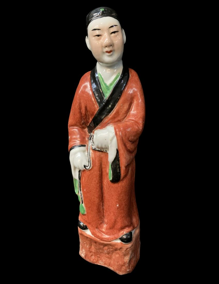 Antique Chinese Studio Porcelain Figure, Coral: Antique Chinese Studio Porcelain Figure, Coral. Measures 10 Inches. Keywords: Chinese, Chinese Antiques, Asian, Asian Art, Asian Antiques, Chinese Jade, Jade, Chinese Porcelain, Blue and White, Blue d
