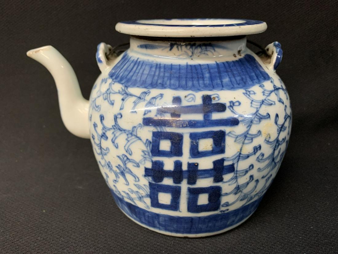 Chinese Blue & White Double Happiness Teapot: Chinese Blue & White Double Happiness Teapot. Wax Export Seal On Base. 5 H X 7 W Inches. Keywords: Chinese, Chinese Antiques, Asian, Asian Art, Asian Antiques, Chinese Jade, Jade, Chinese Porcelain, B