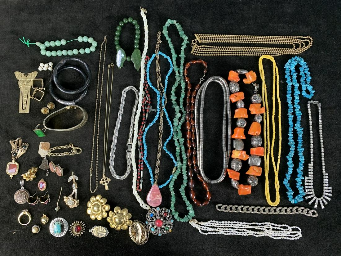 Vintage Lot Of Jade, Turquoise, Silver Jewelry (1 of 6)