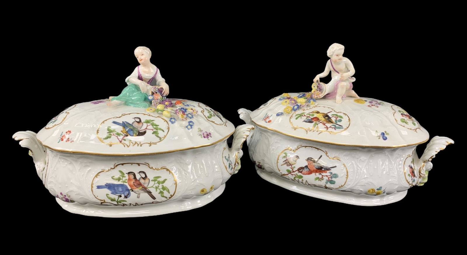 Pair Of Antique Early Meissen Handpainted Tureens (1 of 12)