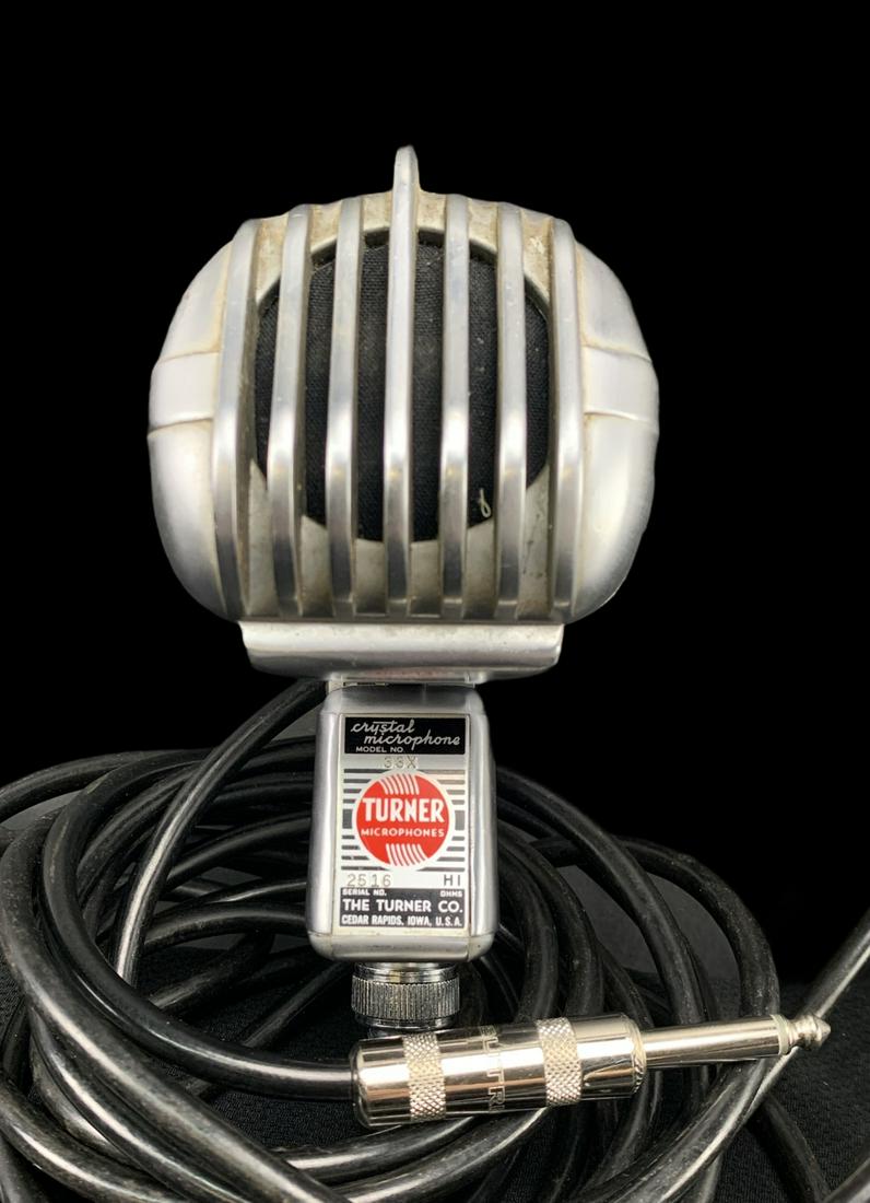 1940s Turner Crystal Microphone Model 33x (1 of 5)