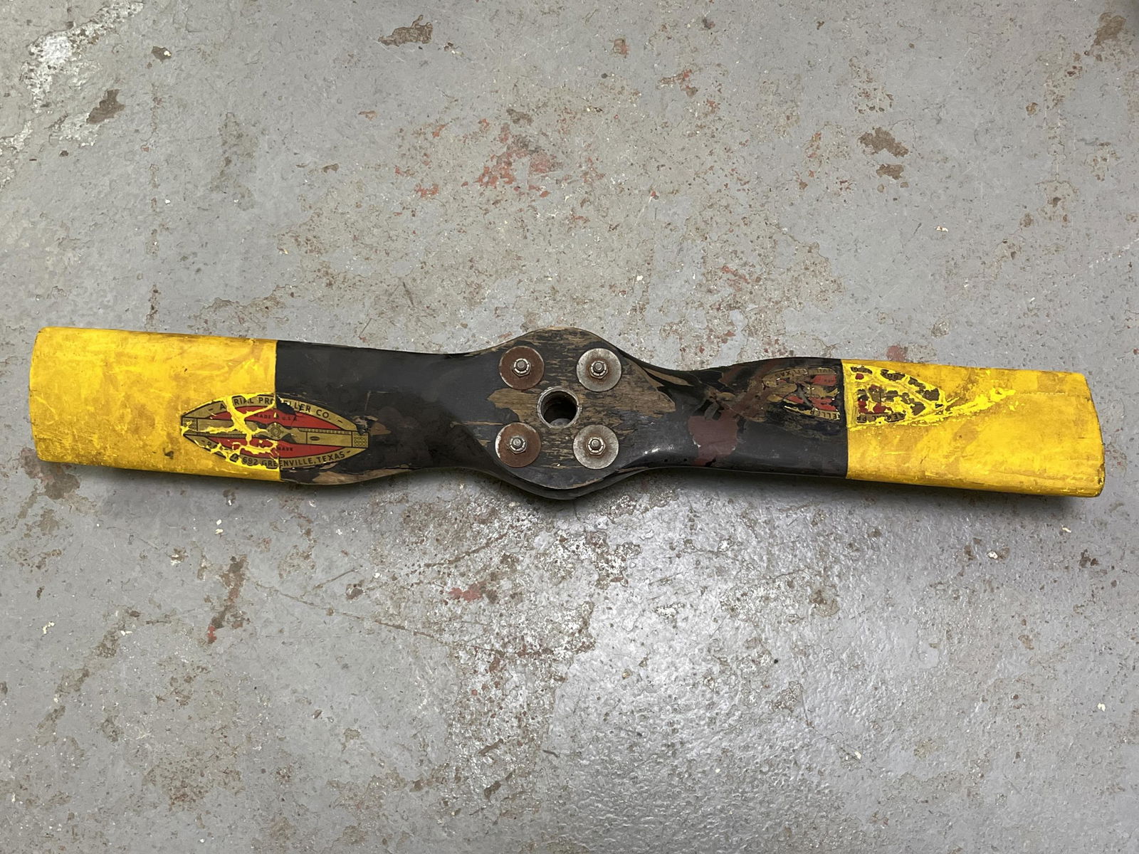Vintage Aerial Propeller Co. Propeller (1 of 6)