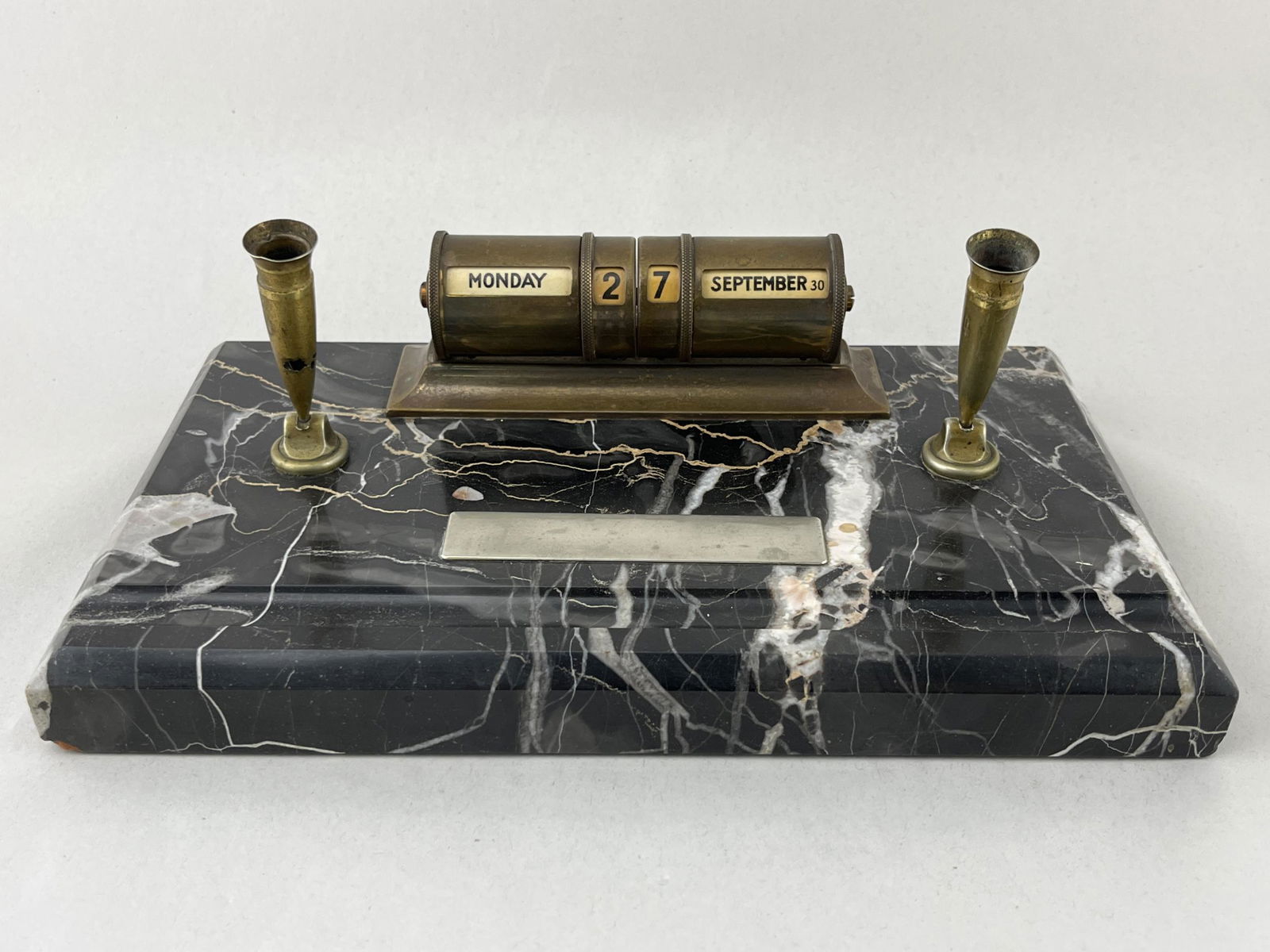 Art Deco Waterman Marble Desk Calendar Pen Stand (1 of 7)