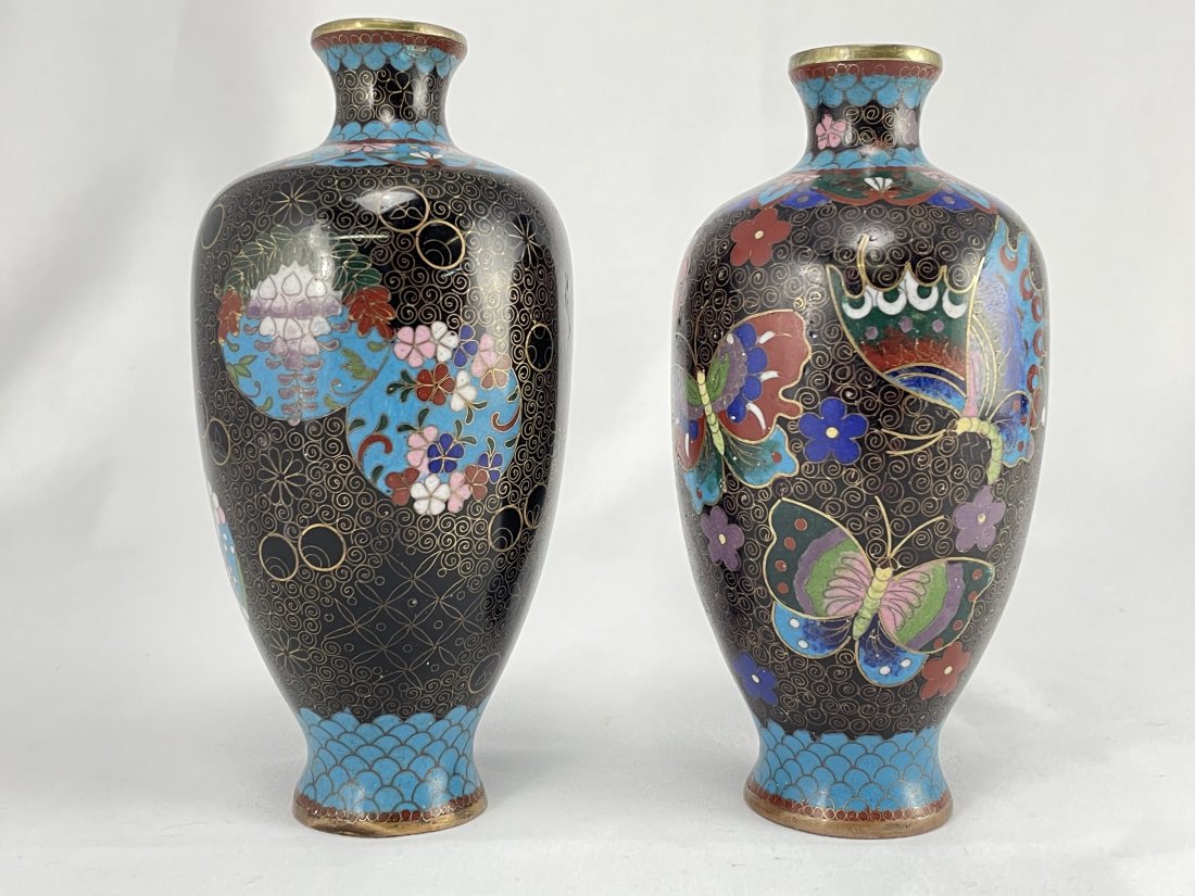 Lot of 2 Antique Chinese / Japanese Cloisonne Vases (1 of 10)