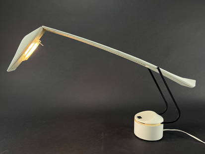 Vintage 1980s Dove Lamp Style Barbaglia Colombo: Vintage 1980s Dove Style Lamp In the Manner of Mario Barbaglia and Marco Colombo. 37 inches H fully extended. Some chipping to finish, please see photos.