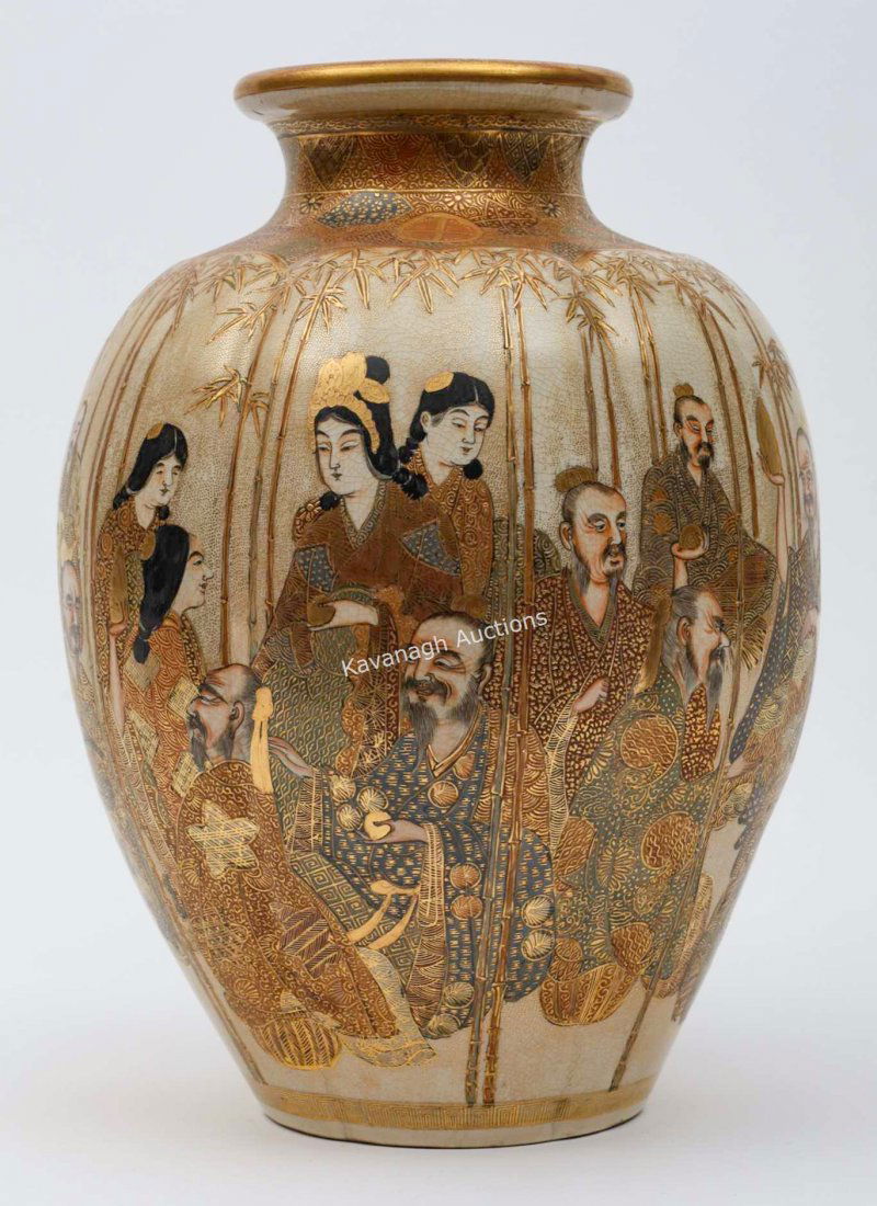 Large Japanese Satsuma 1000 Figures Vase, Signed (1 of 19)