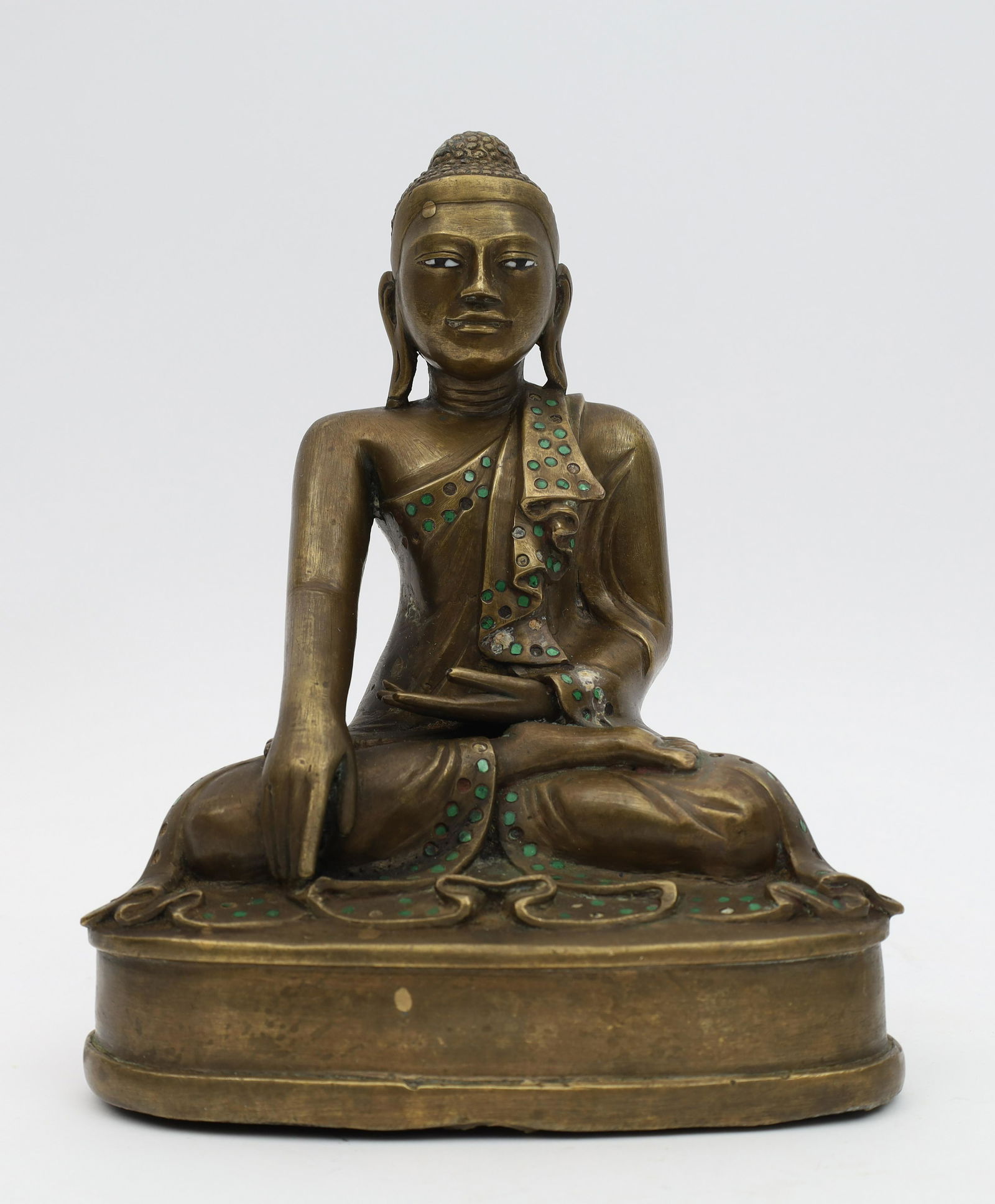 Antique Mandalay Burmese Bronze Buddha (1 of 15)