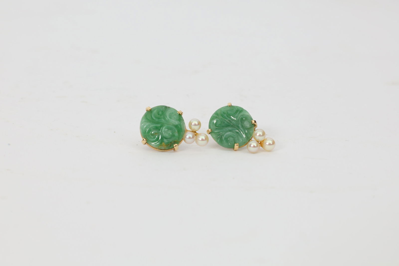Pair Chinese Jade And Pearl 14k Gold Earrings (1 of 6)