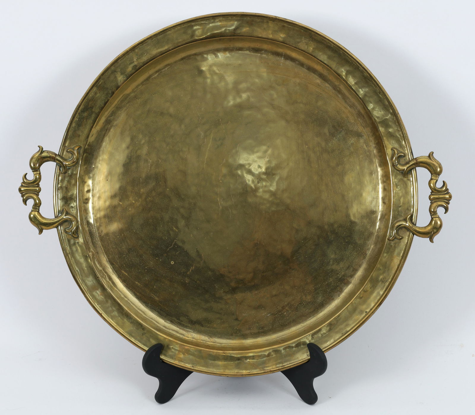 Large Paul Beau Montreal Arts and Crafts Tray: Large Paul Beau Montreal Arts and Crafts Brass Tray. 21 inches diameter, 25 inches W including handles