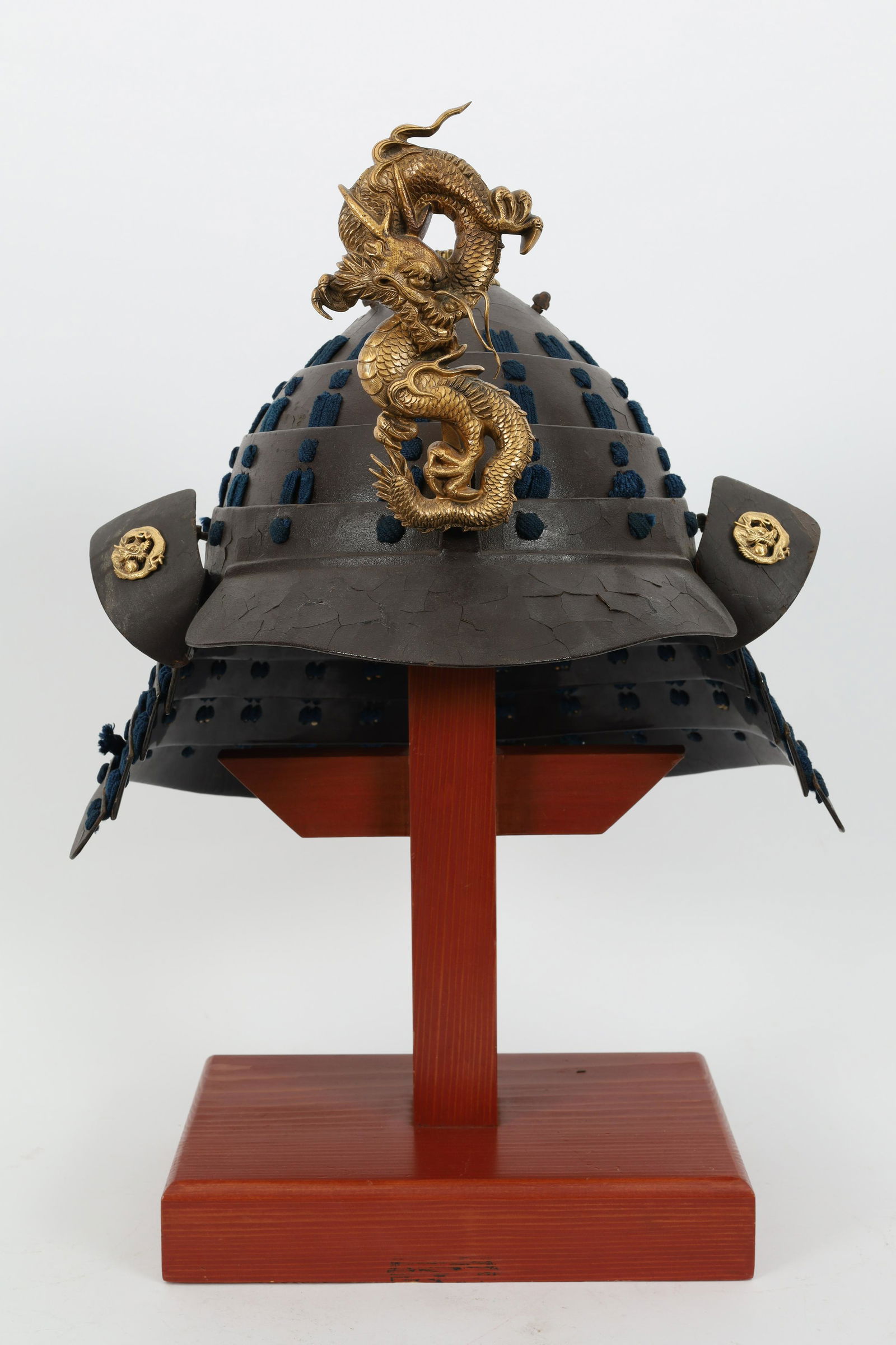 Rare Collapsible Japanese Samurai Kabuto, Toppai: Rare Collapsible Japanese Samurai Kabuto, Toppai. Can be folded, with brass dragon maedate. Measures 13 W x 11 deep x 13 inches H.