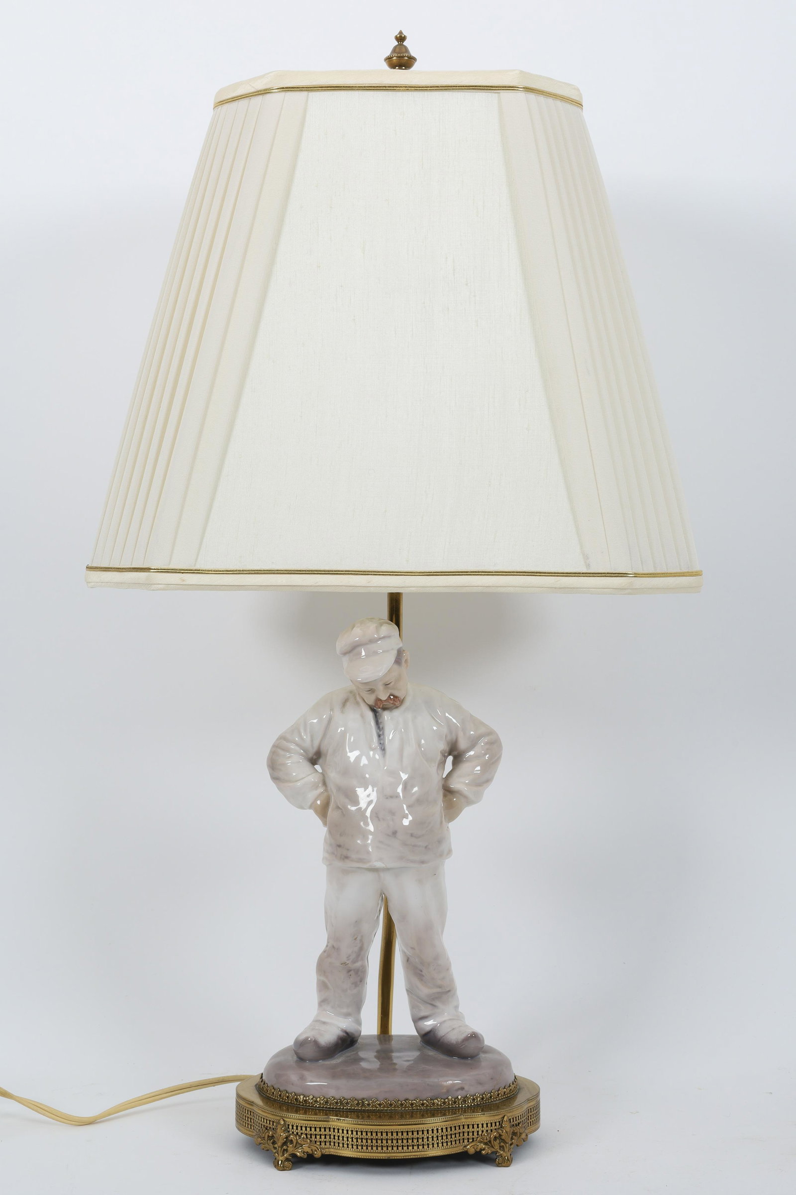 Bing and Grondahl Bricklayer Figurine Lamp: Bing and Grondahl Figurine 1786 Mason Bricklayer by Niels Nielsen. Marked with the three Royal Towers of Copenhagen. Figurine measures 11 inches H, lamp measures 26 inches H.