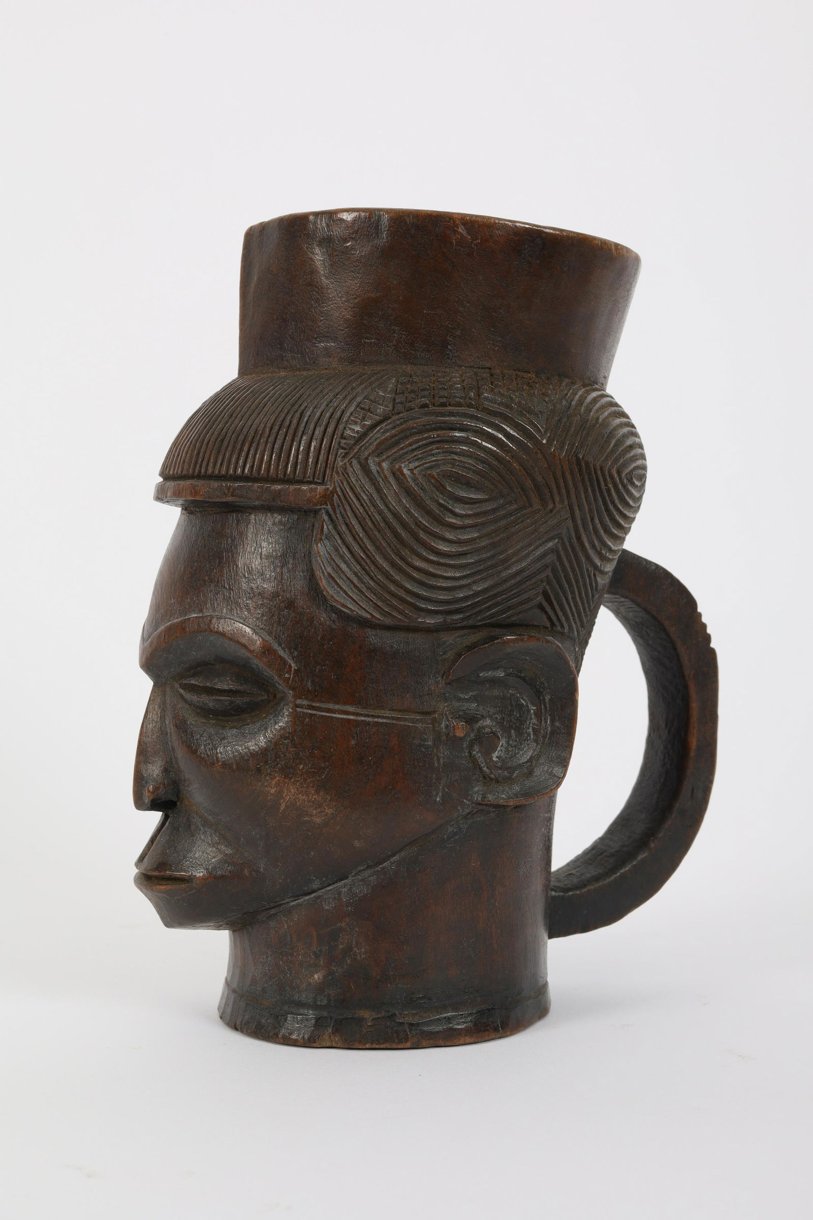 Antique African DRC Carved Figural Kuba Cup (1 of 7)