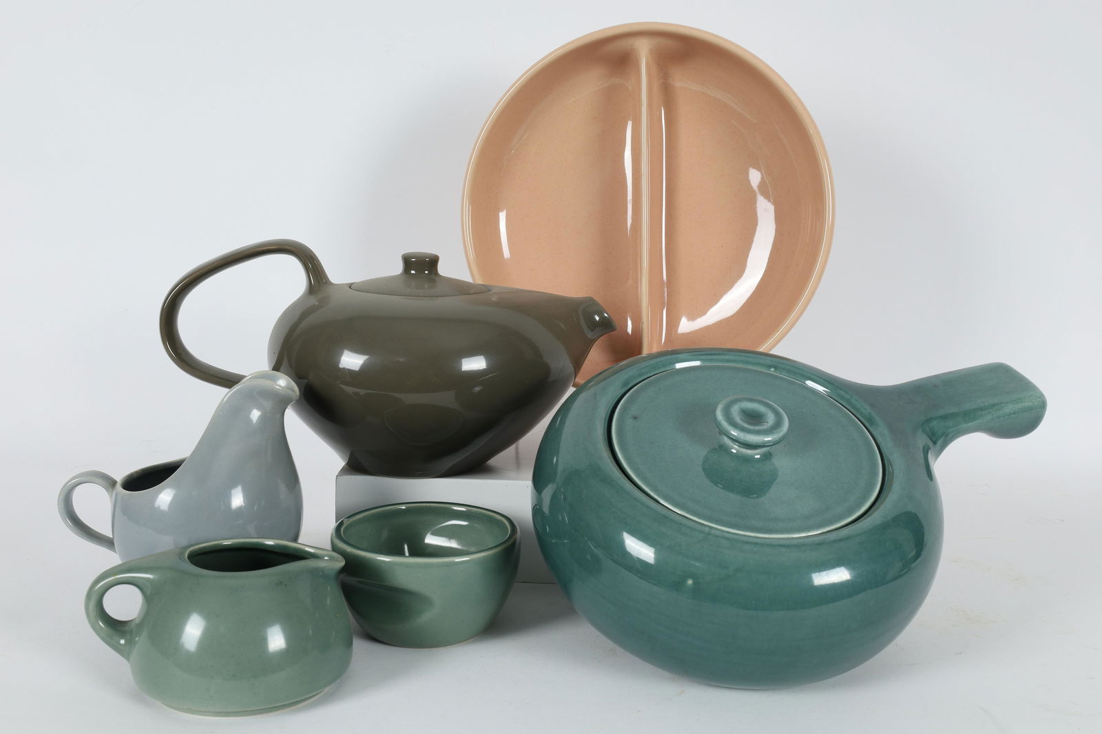 5 Pcs Russel Wright Steubenville Pottery Dishes (1 of 10)