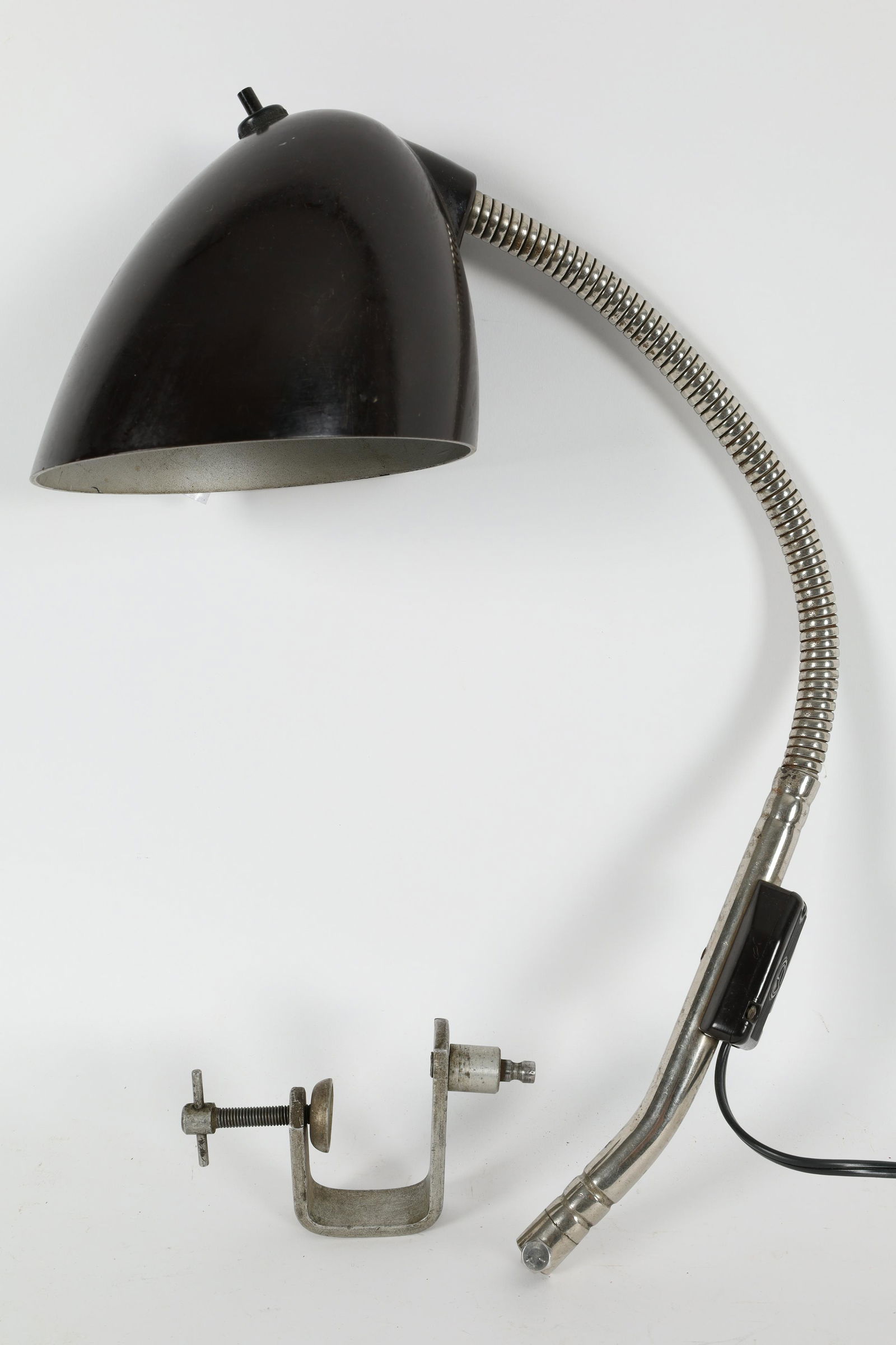 Bauhaus Industrial Bakelite Gooseneck Work Lamp: Eric Kirkman Cole Bauhaus Industrial Bakelite Gooseneck Work Clamp Lamp 1930s. 27 inches fully extended.
