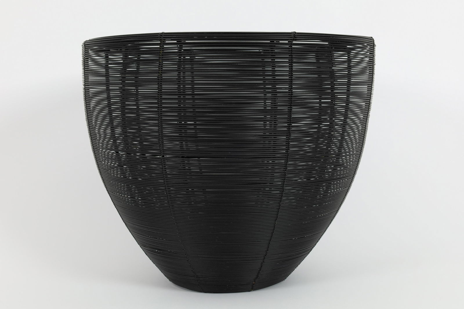 Vintage Modernist Black Wire Basket Planter (1 of 4)