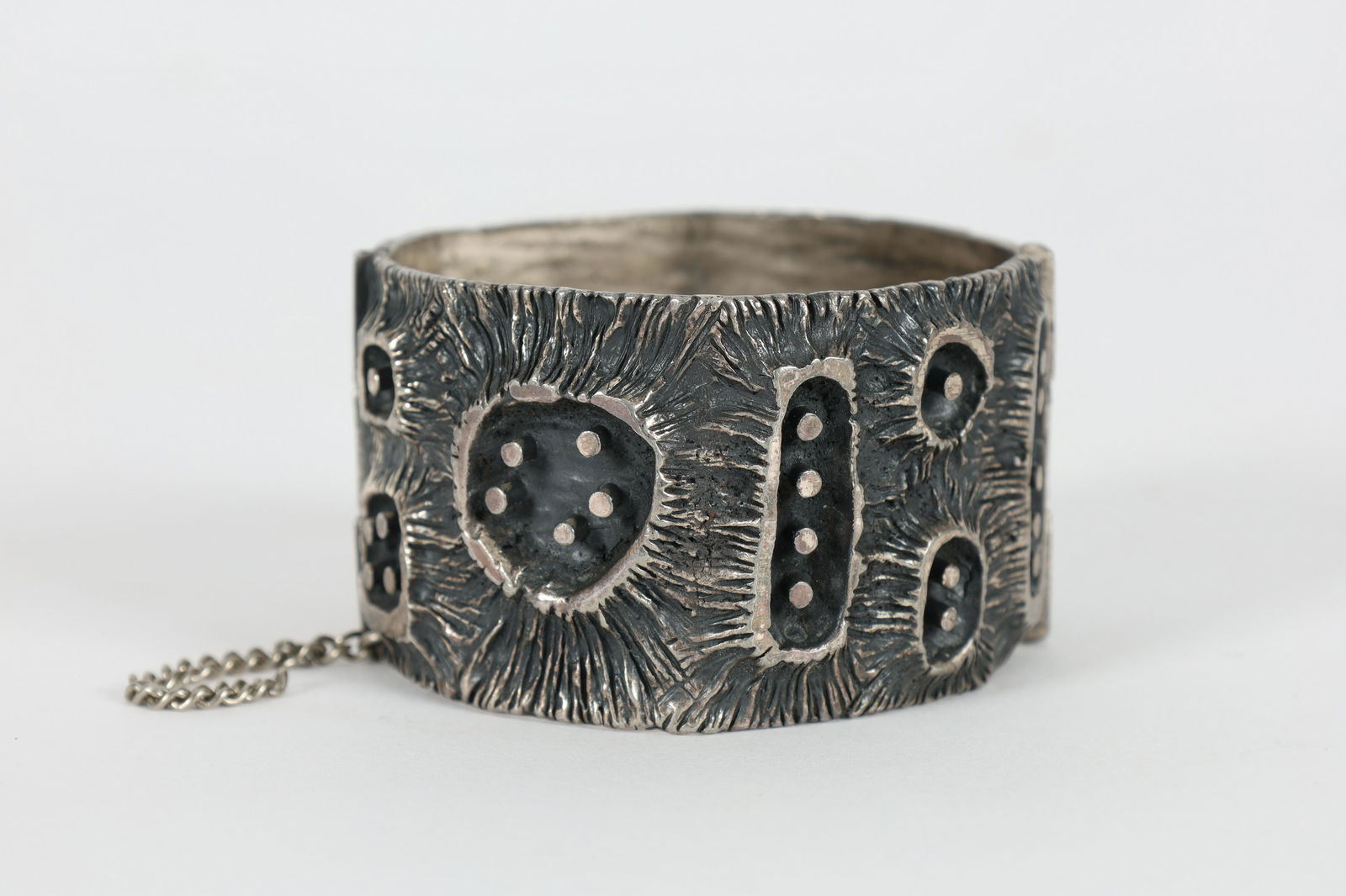 Modernist Brutalist Pewter Guy Vidal Cuff Bracelet (1 of 7)