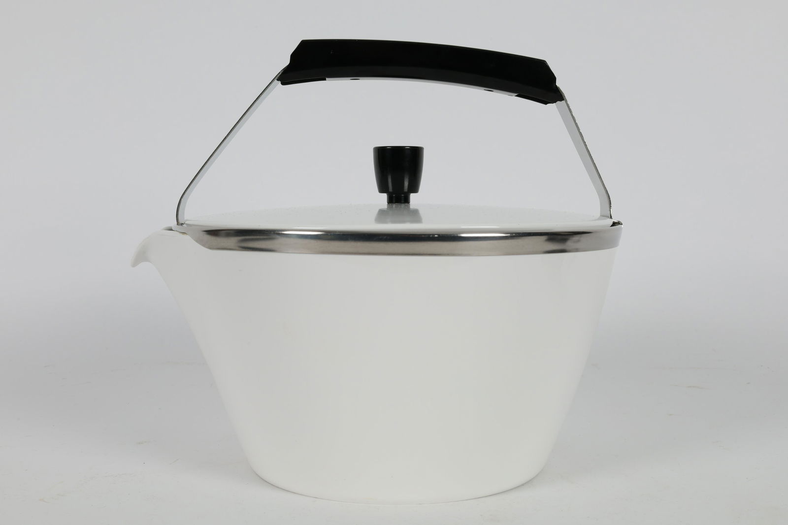Mid Century Modern Corning Ware TK-2 Kettle (1 of 5)