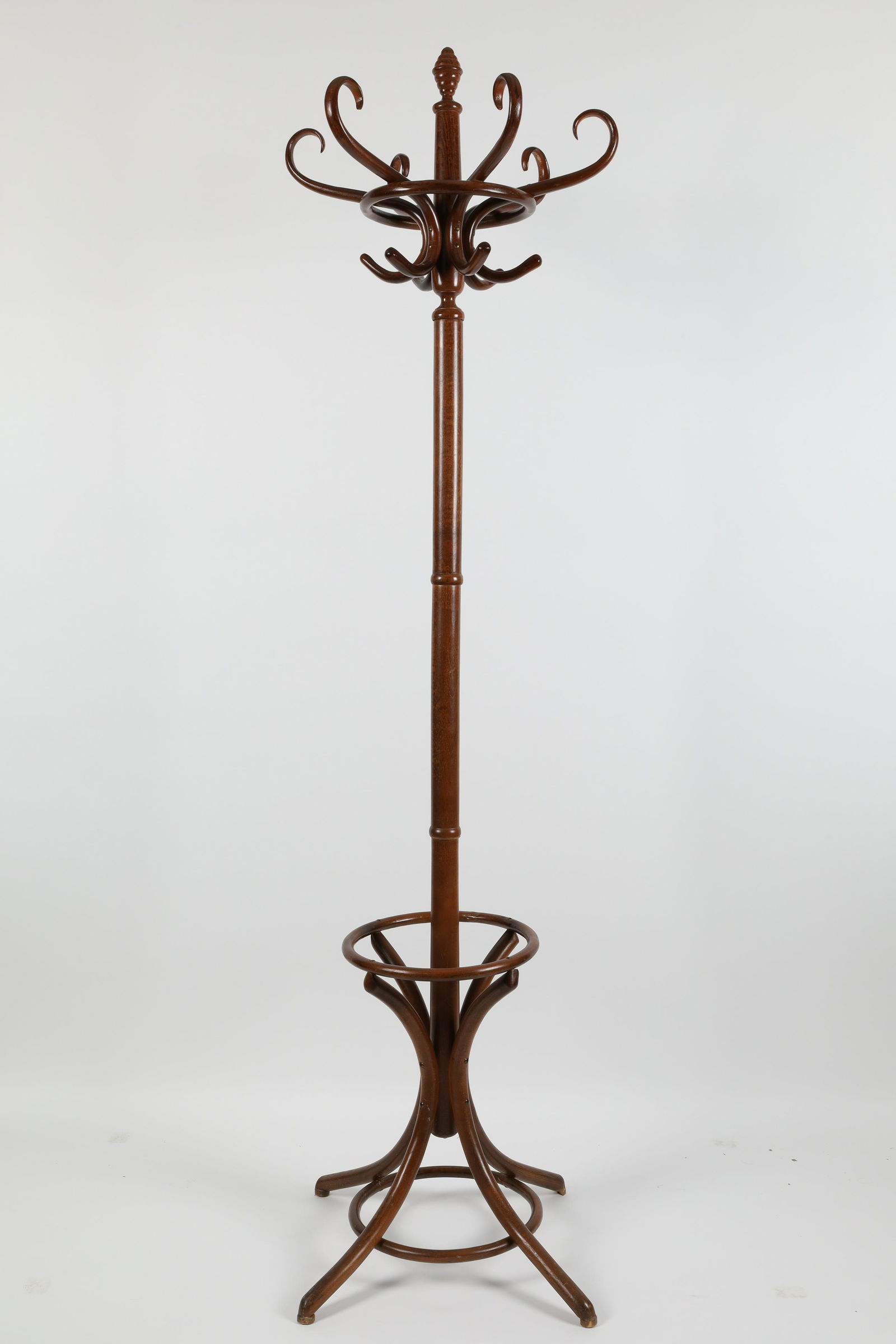 Bentwood Style Hall Tree Coat Rack (0314) on Nov 12, 2022