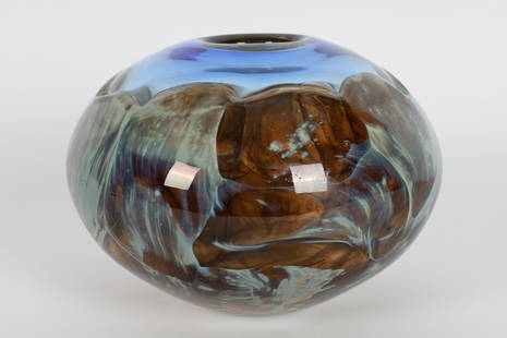 Signed Pavel Hlava Art Glass Vase: Signed Pavel Hlava (Czech, 1924-2003) Art Glass Vase. 8 inches diameter x 6 H.