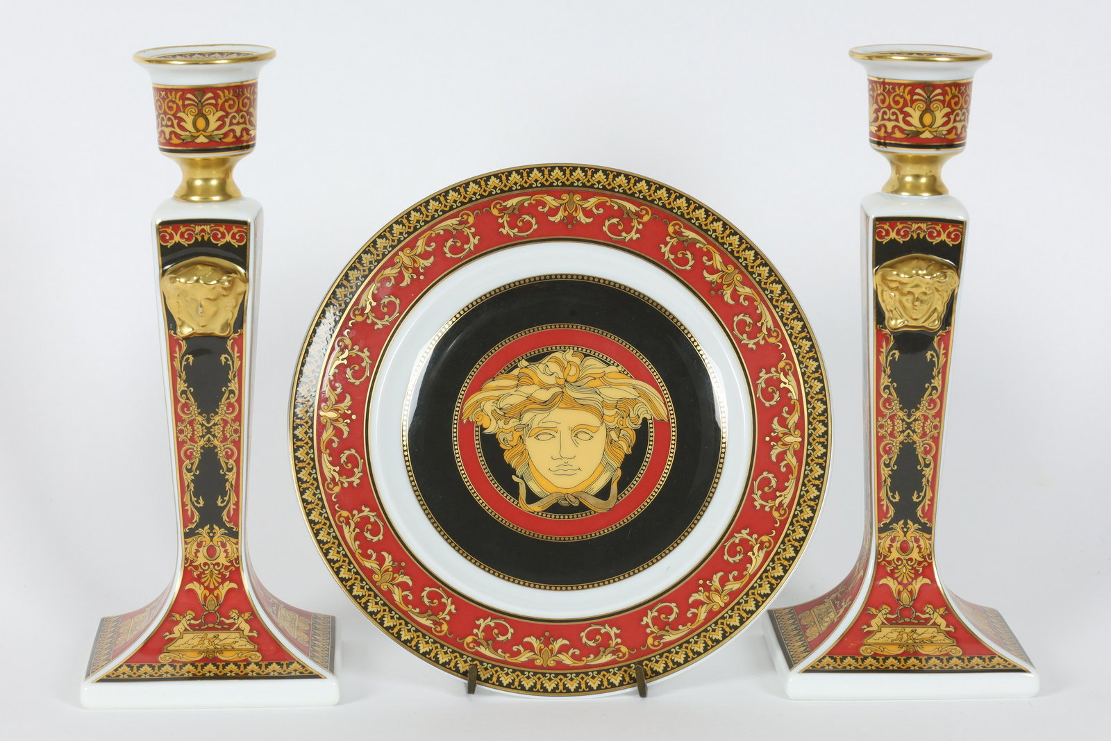 Rosenthal Versace Medusa Red Candlesticks, Plate (1 of 5)