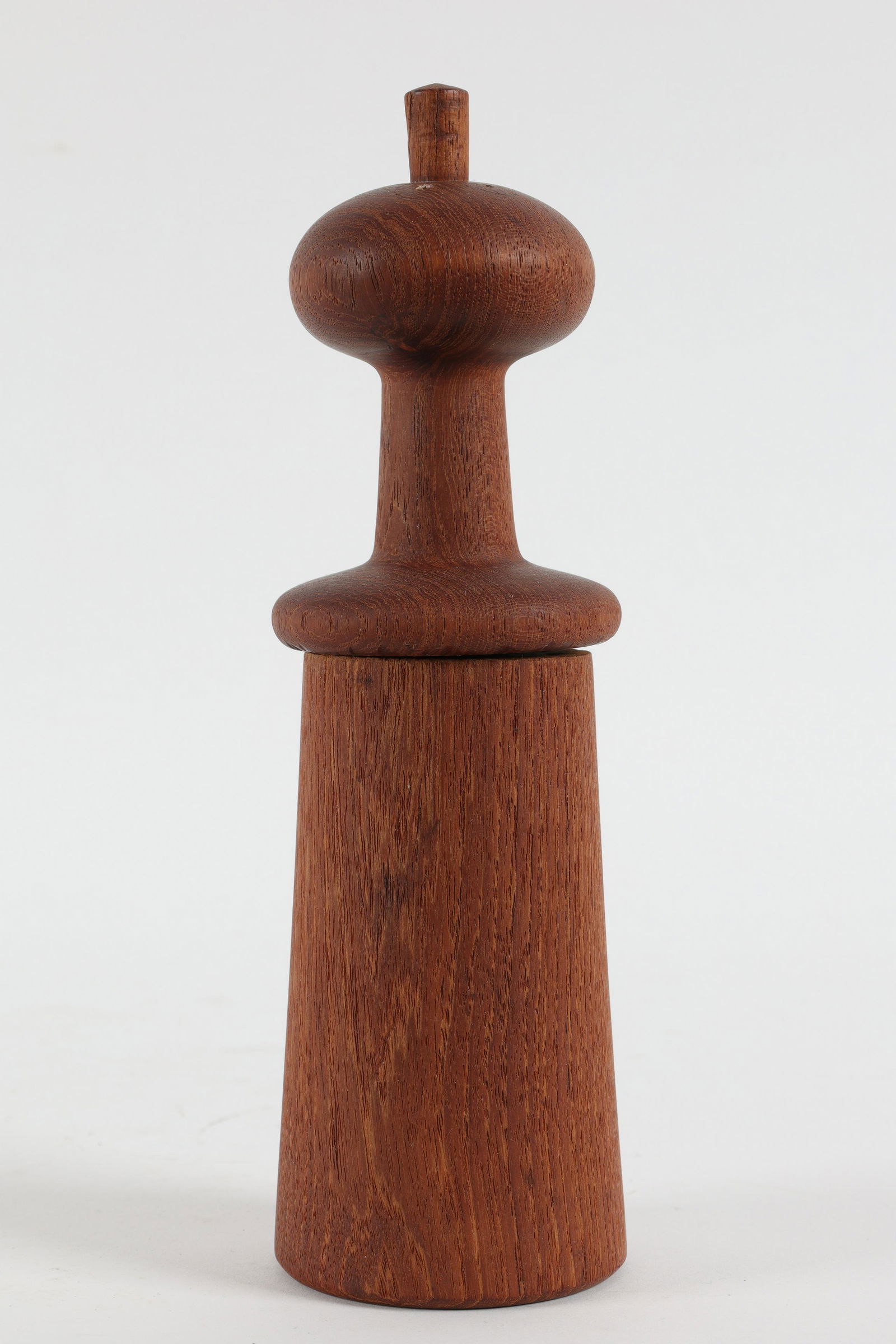 MCM Dansk Jens Quistgaard Teak Salt / Pepper Mill (1 of 4)