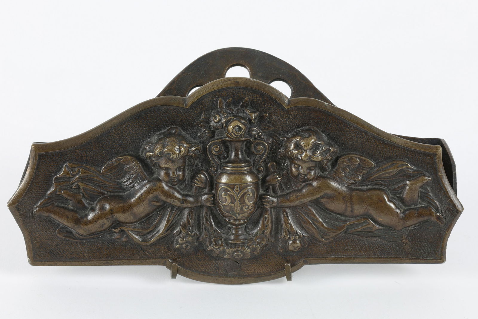 Antique French Brass Cherubs Wall Pocket Plaque (1 of 7)