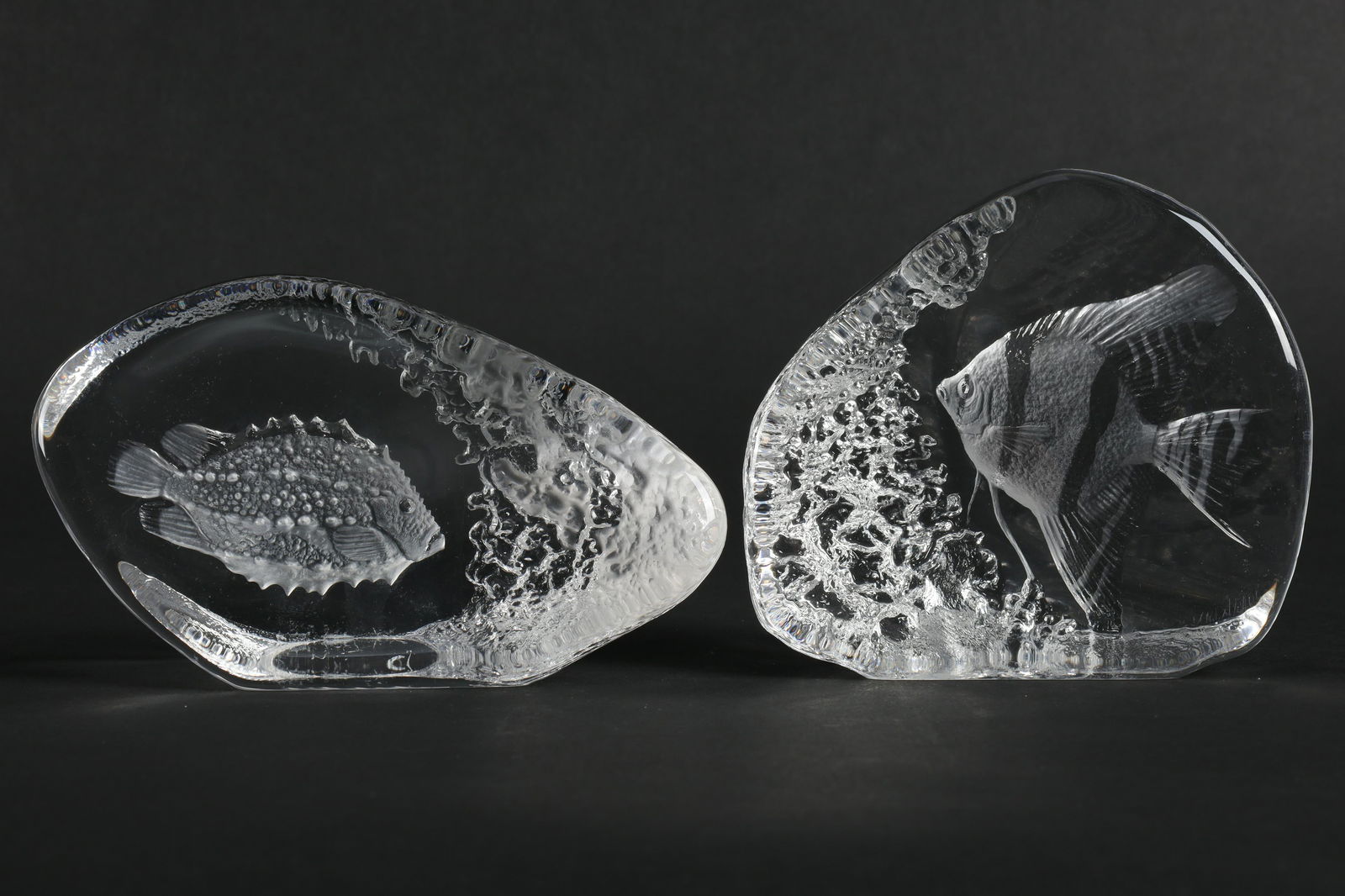Mats Jonasson Sweden Crystal Fish Paperweights (1 of 8)
