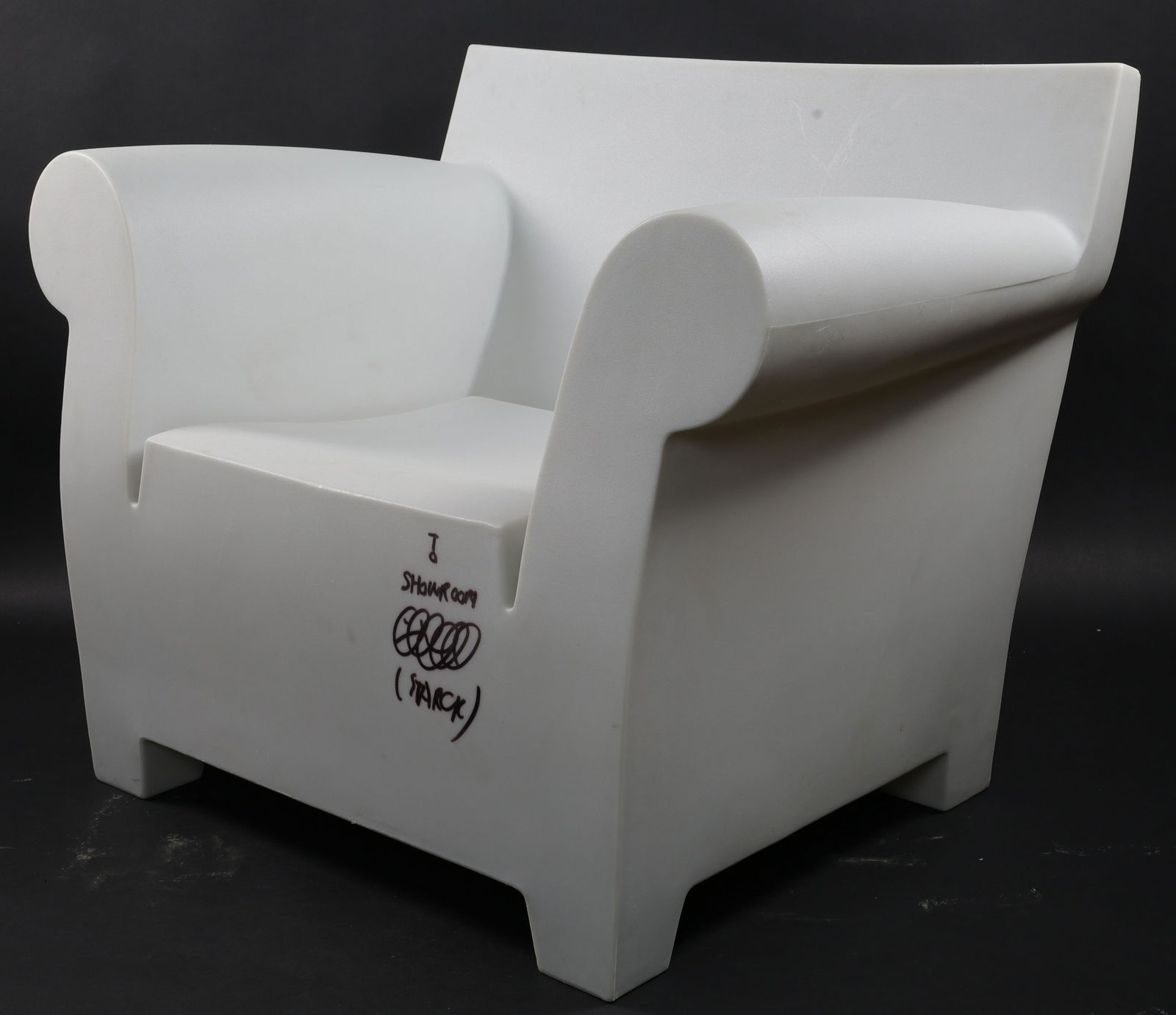 Philippe Starck for Kartell Bubble Club Arm Chair: Kartell Bubble Club Arm Chair Signed Philippe Starck. Measures 30 inches H x 40 deep x 30 W, seat height 16.5 inches.