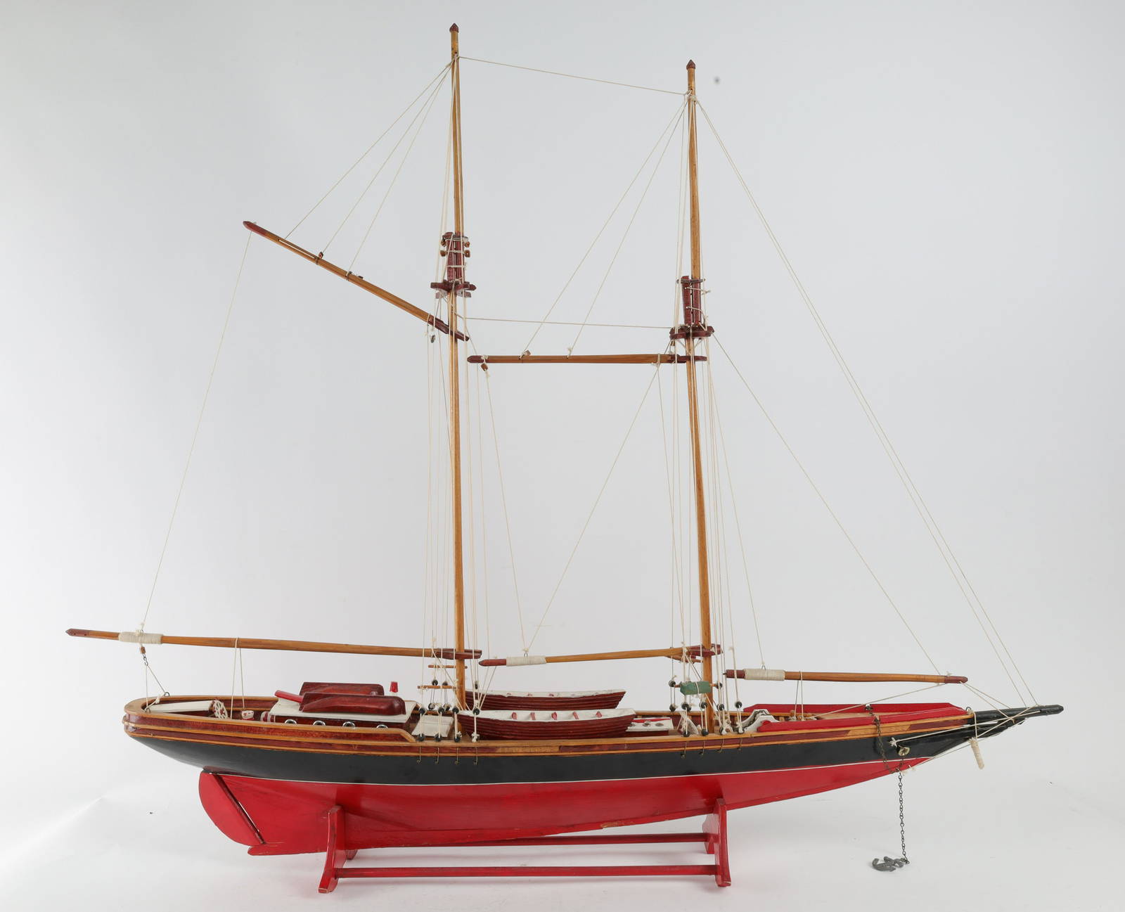 Vintage Scale Model Bluenose Sailboat Eugene Leclerc Auction