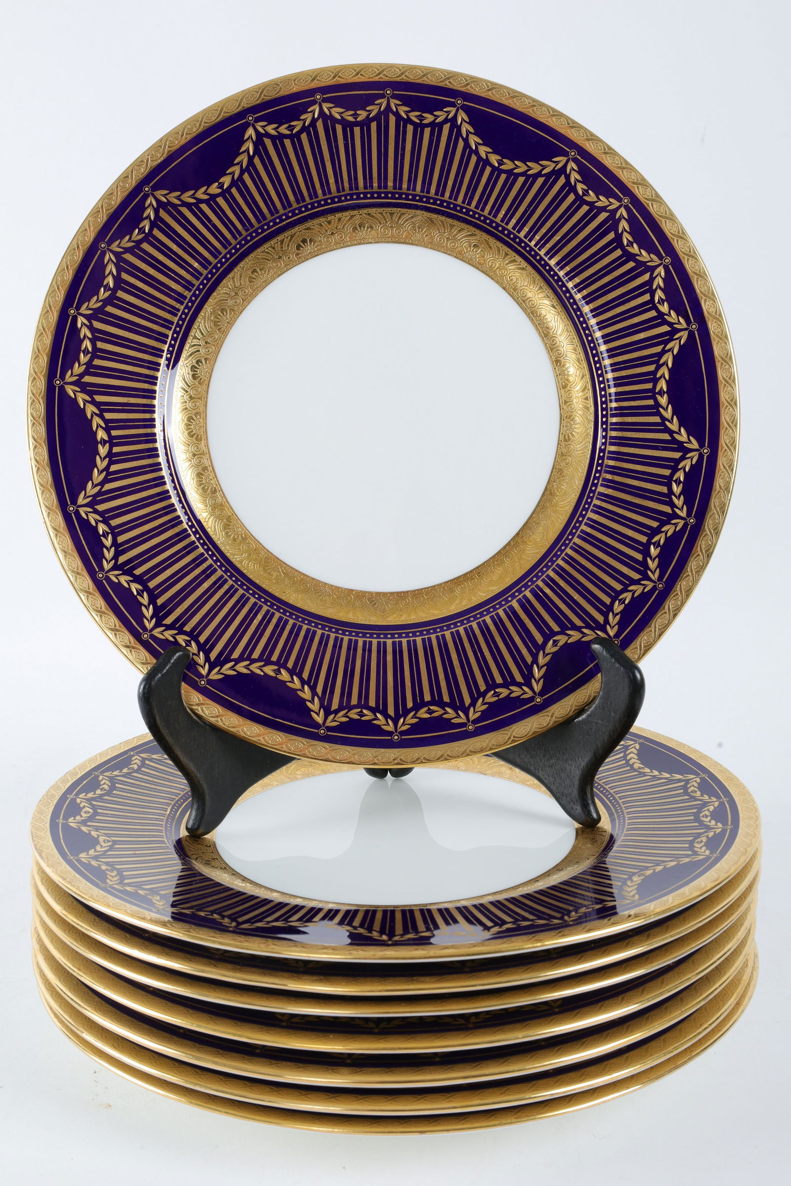 Set of 8 Minton England Cobalt Gold Dinner Plates (1 of 5)