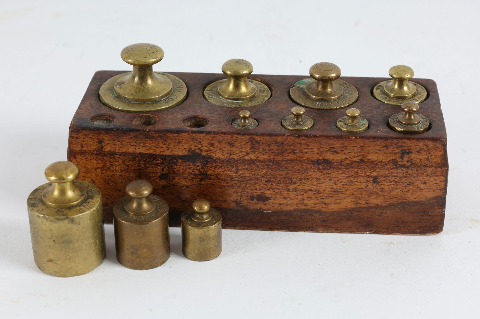 Antique Apothecary Chemist Pharmacy Weights (1 of 3)