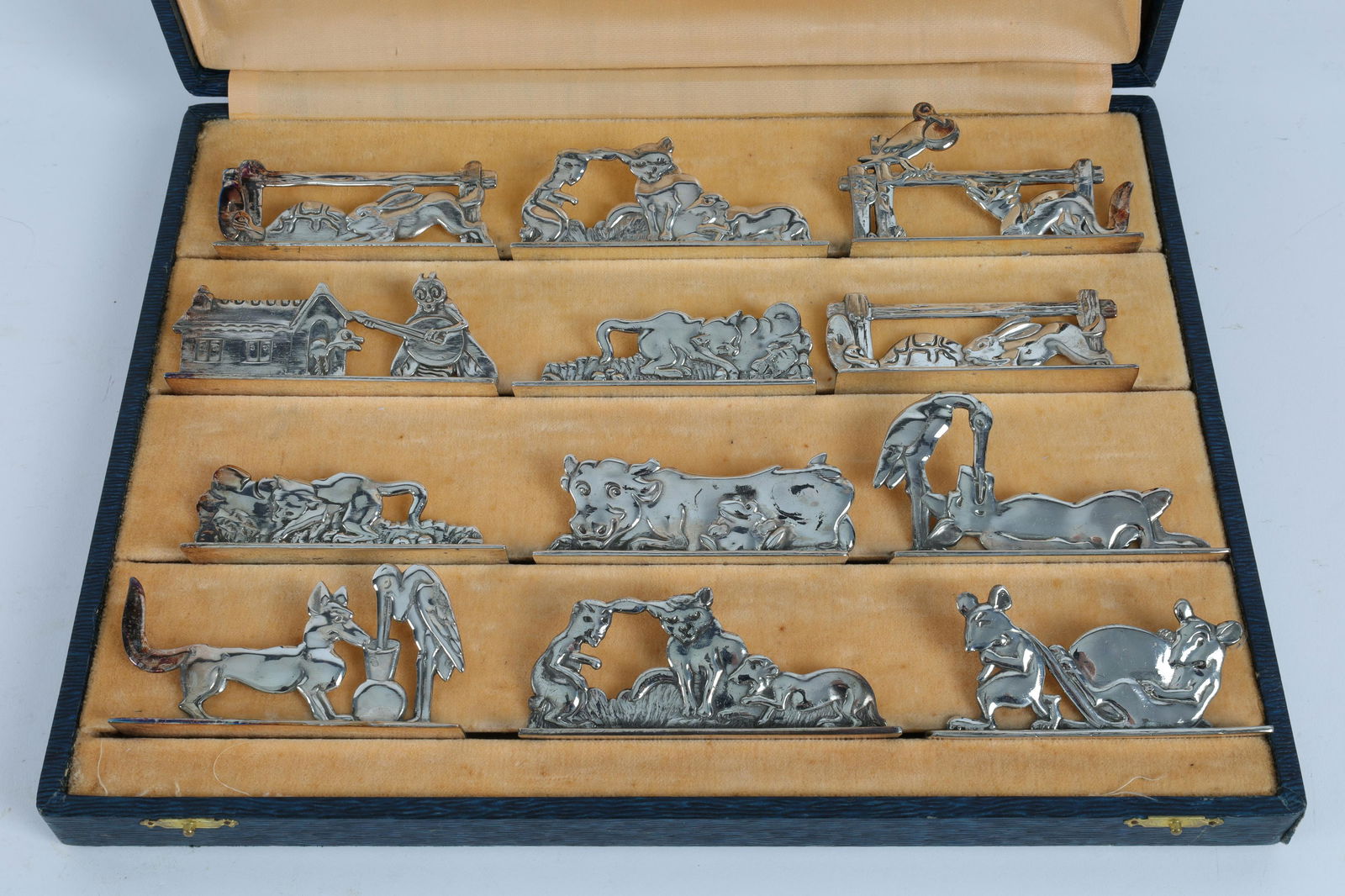 Set of Benjamin Rabier Aesop's Fables Knife Rests (1 of 9)