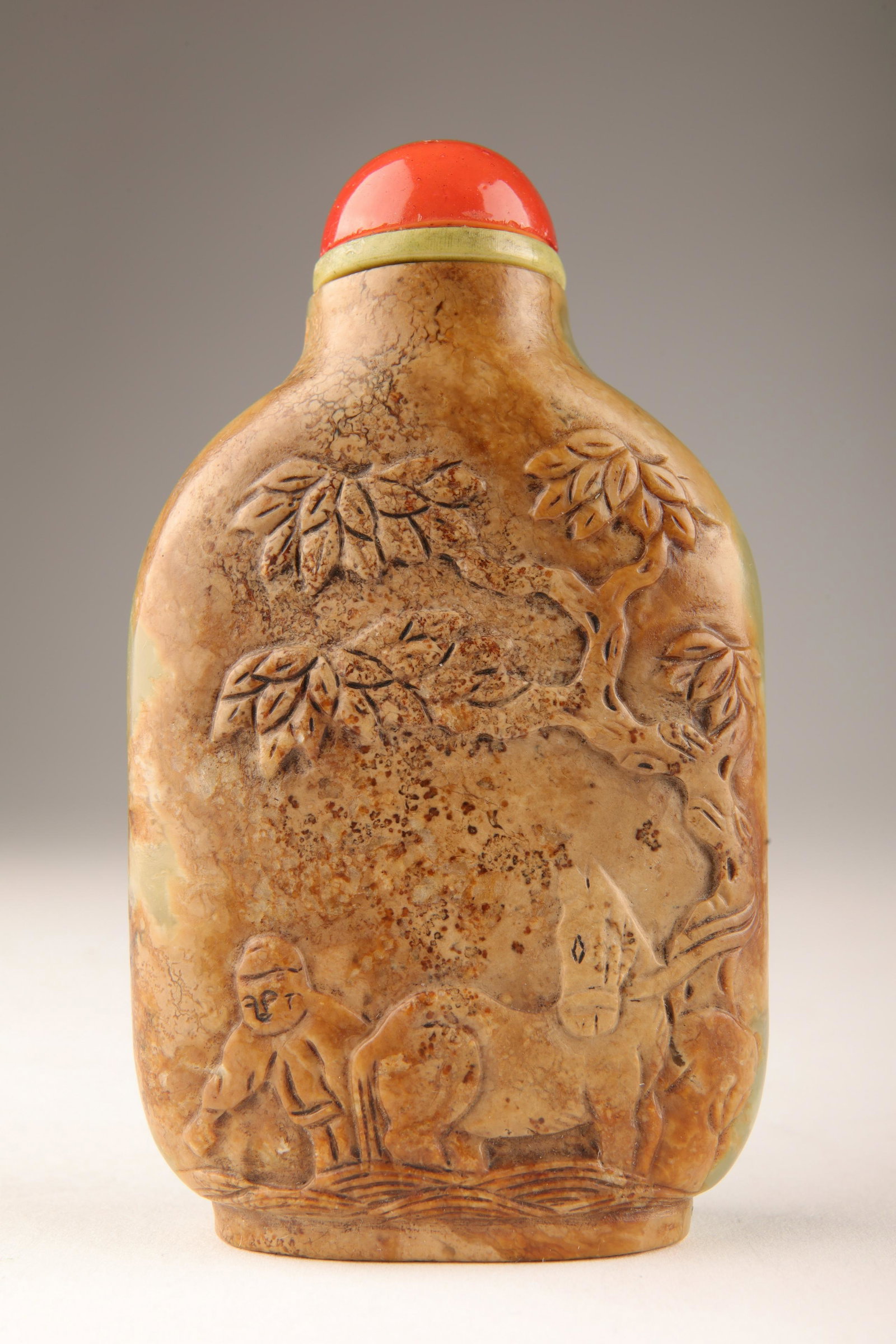 Antique Chinese Carved Jade Snuff Bottle (1 of 11)