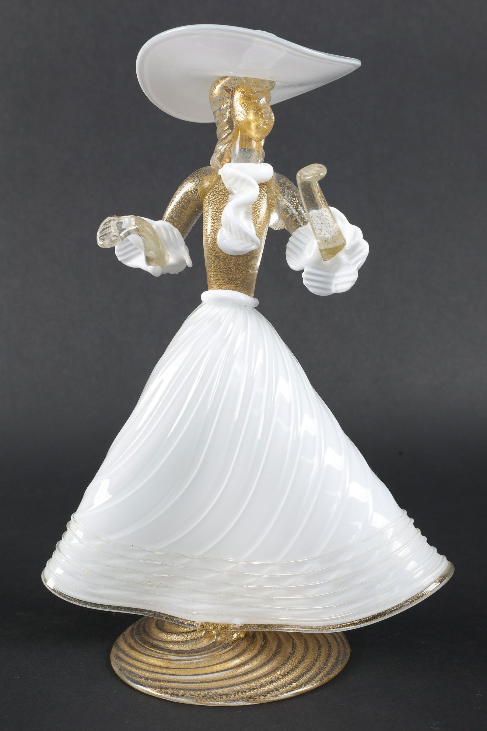 Murano Venetian Lady in White Gold Fleck Figure (1 of 8)