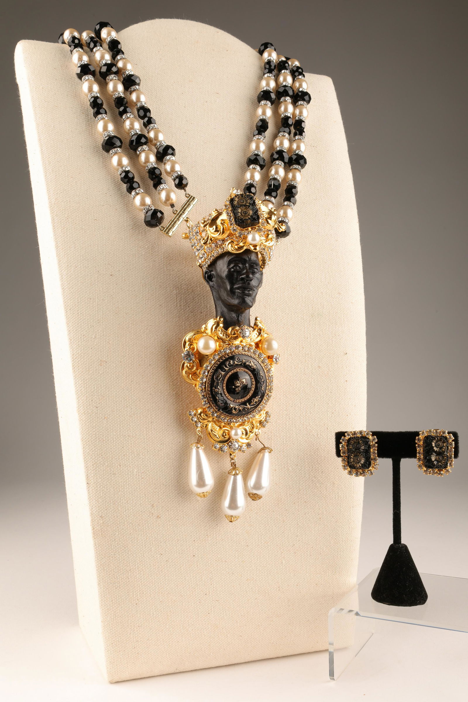 Moans Chris Crouch Moorish Prince Necklace Set (1 of 11)