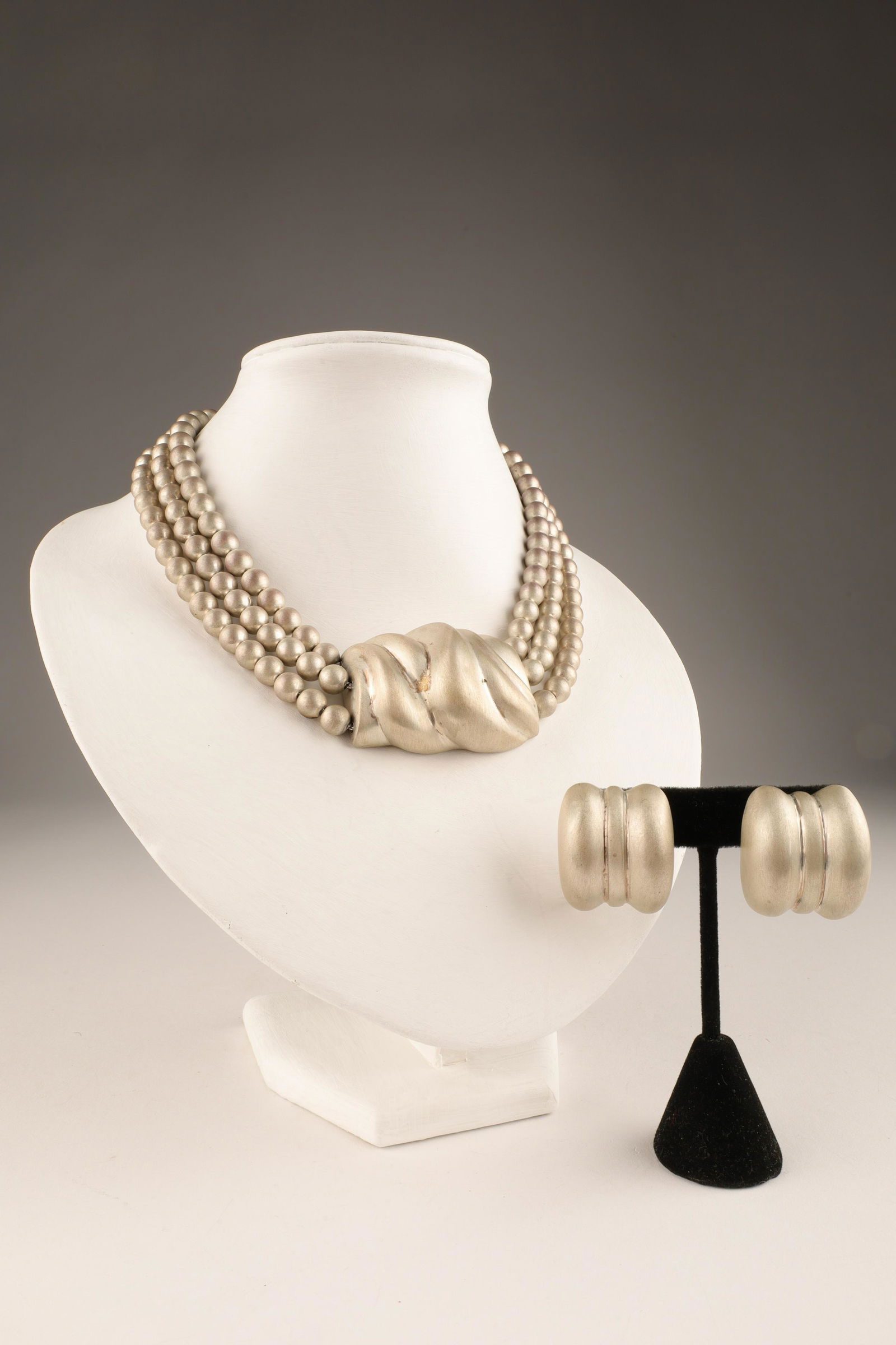 Patricia Von Musulin Sterling Necklace Earrings (1 of 6)