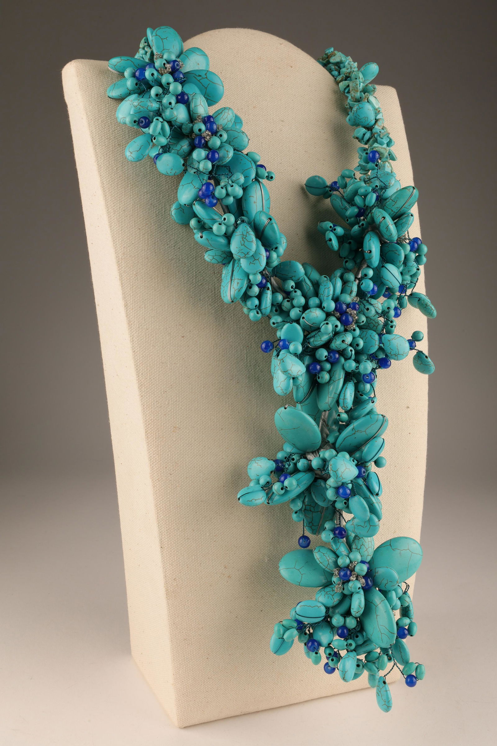 Thailand Joe Vilaiwan Turquoise Cluster Necklace (1 of 7)