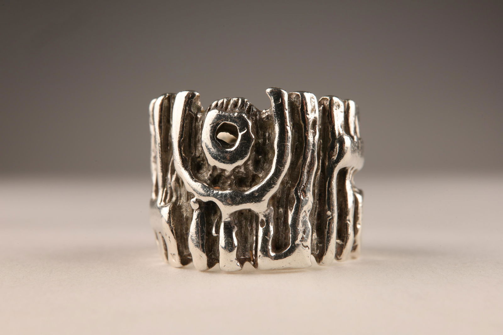 Modernist Brutalist Sterling Ring Signed BOB (1 of 7)
