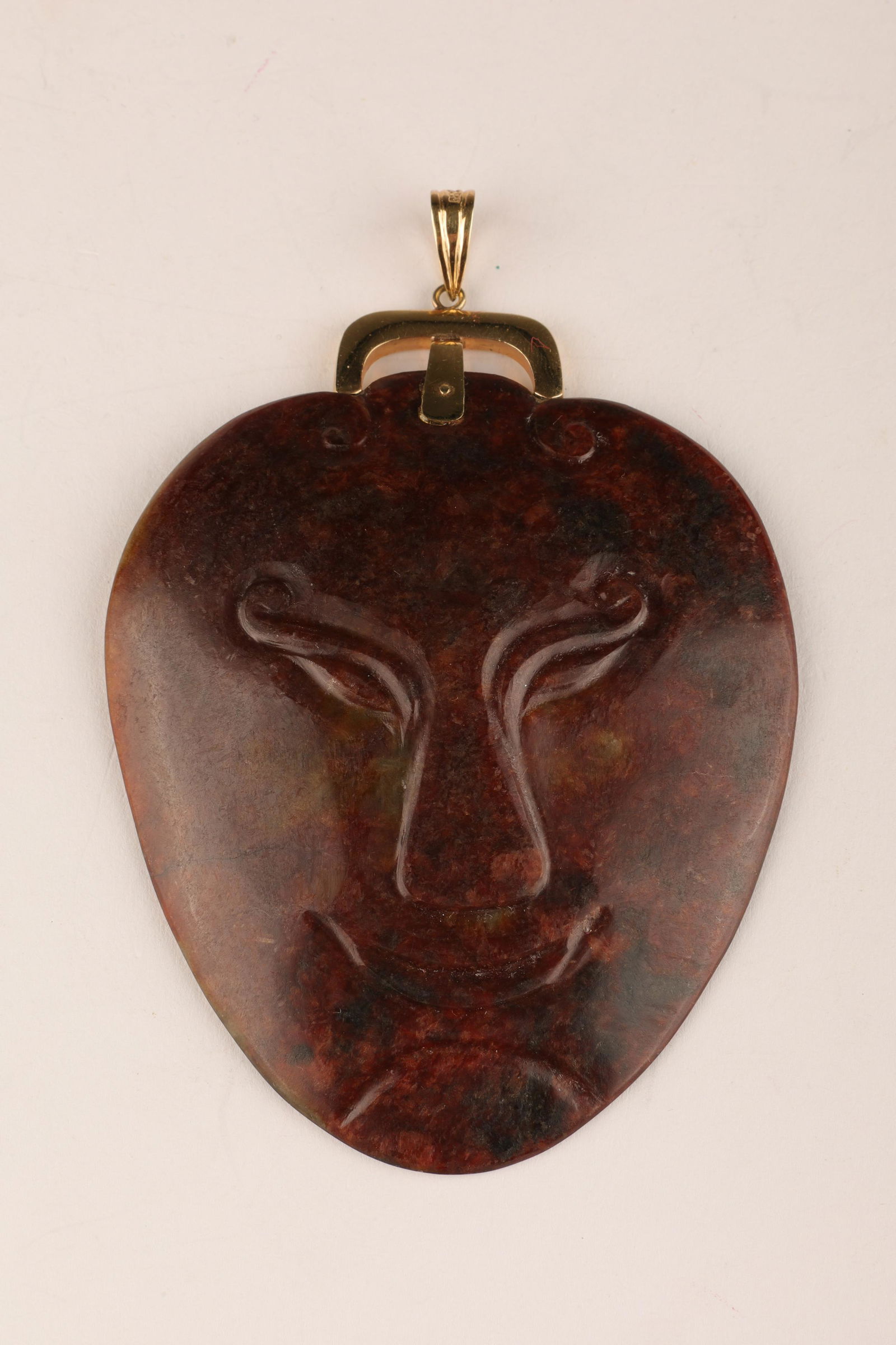 Chinese 14K Gold and Carved Jade Stone Pendant (1 of 5)