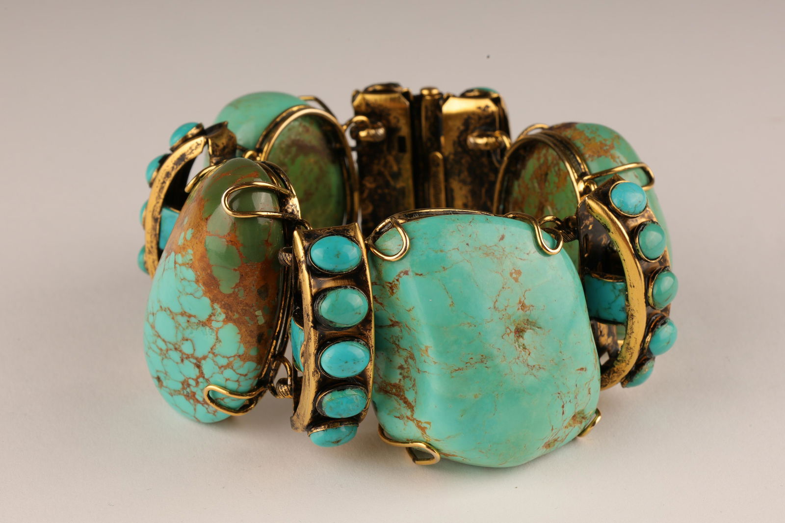 Iradj Moini Turquoise Chunk Gold Tone Bracelet (1 of 11)