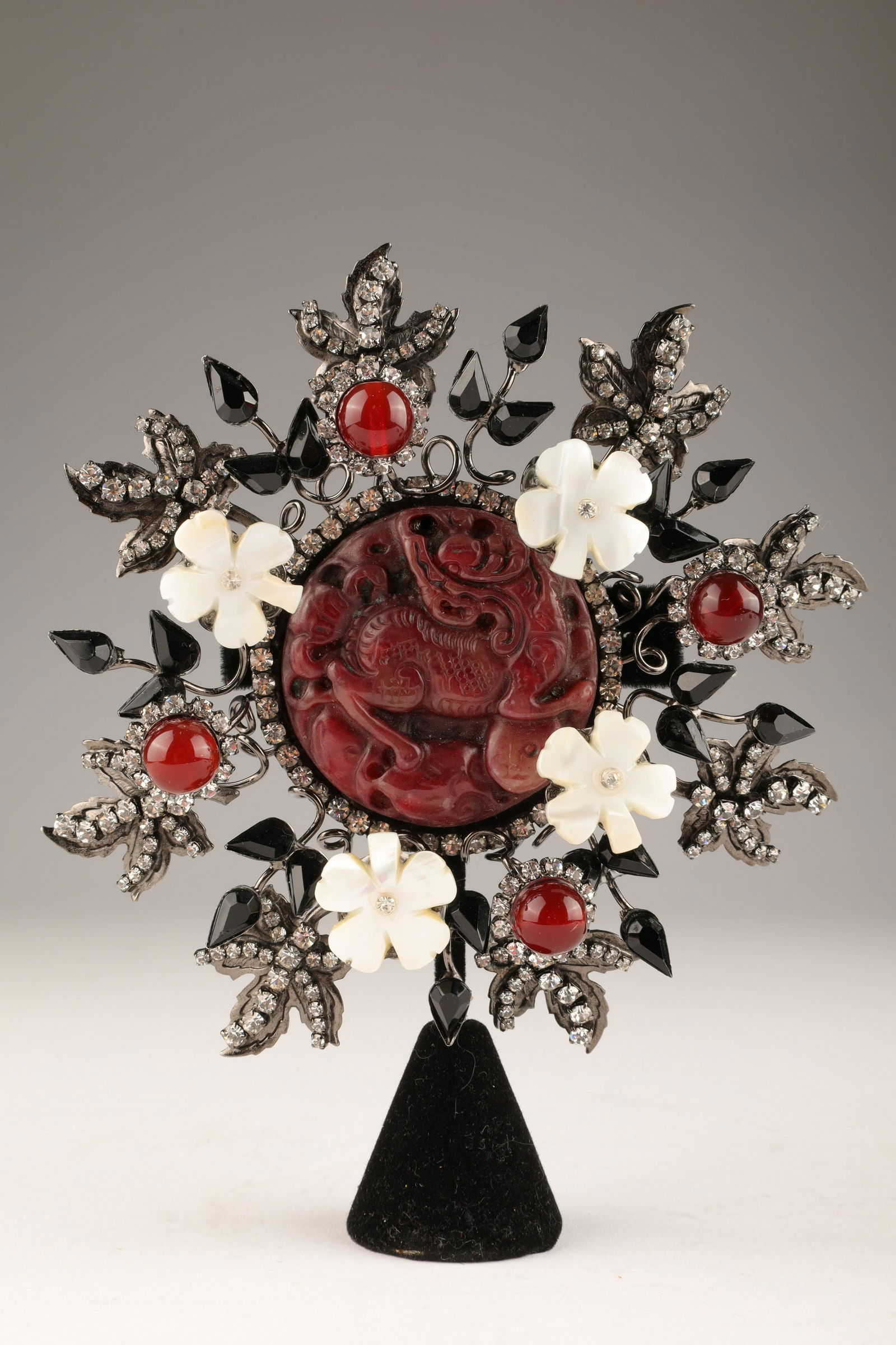 Lawrence Vrba Brooch Red Stone Plaque (1 of 9)