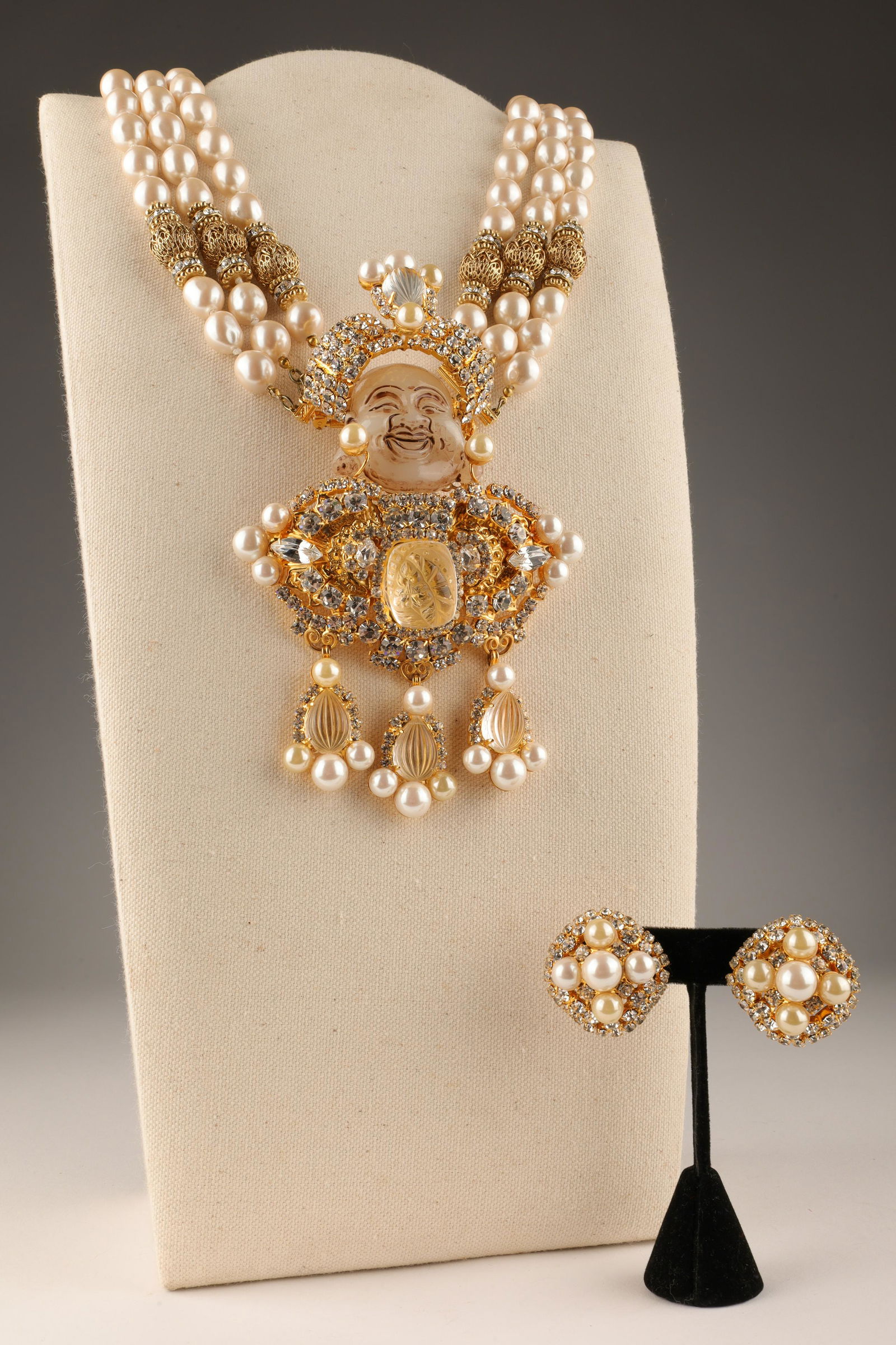 Lawrence Vrba Buddha Rhinestone Necklace Set (1 of 13)