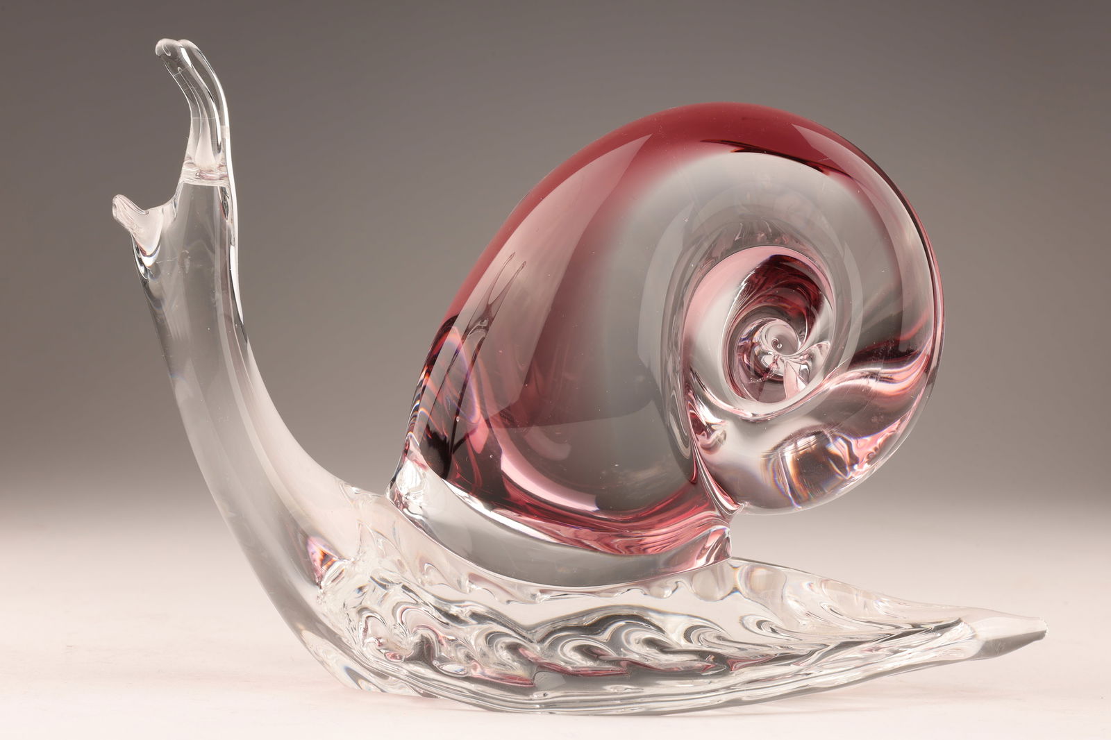 Vintage Murano Pink Art Glass Snail: Vintage Murano Pink Art Glass Snail. 5.5 Inches H X 7.5 L.