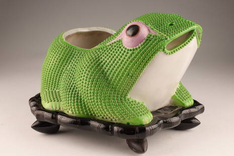 Antique Chinese Large Porcelain Frog Planter: Antique Chinese Large Porcelain Frog Planter on Stylized Lily Pad Stand. Measures 11 L x 7 H x 9 inches W, including base.