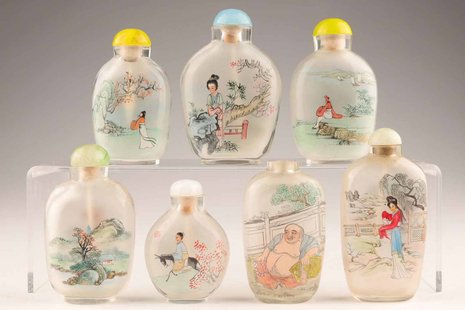 Lot Chinese Reverse Painted Figural Snuff Bottles (1 of 16)
